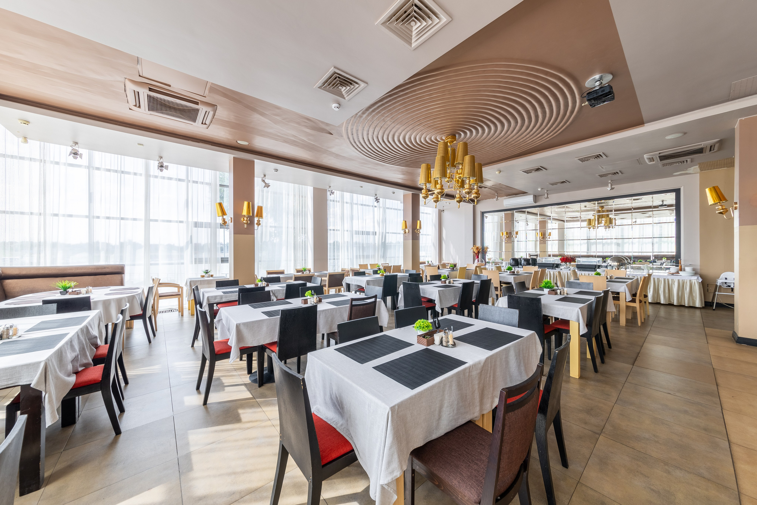 Отель «Золотой Затон» г. Астрахань. Интерьерный фотограф Рафаэль