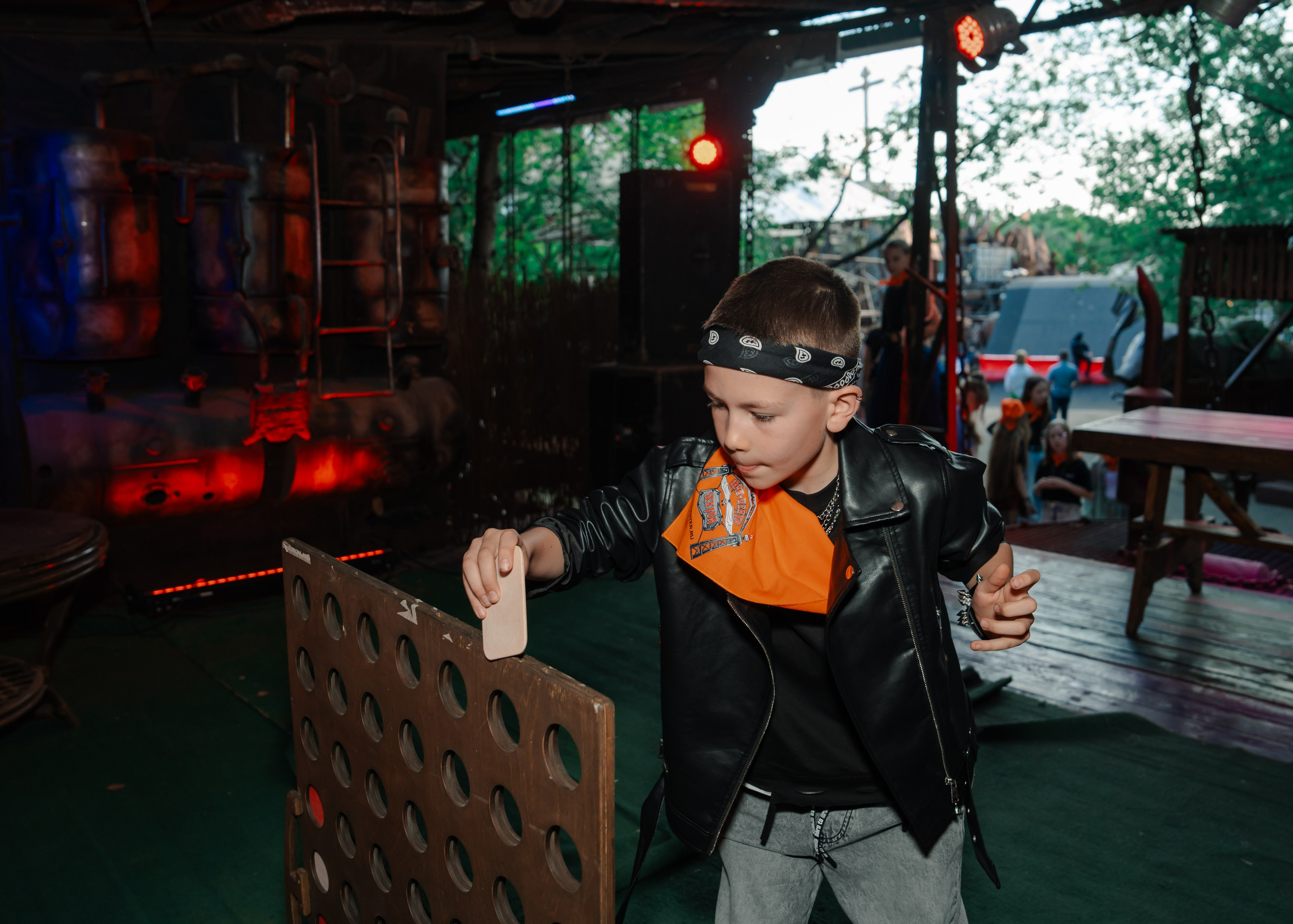 Выпускной Байк Центр «Ночные волки». Крамер Юлиана детский и семейный фотограф