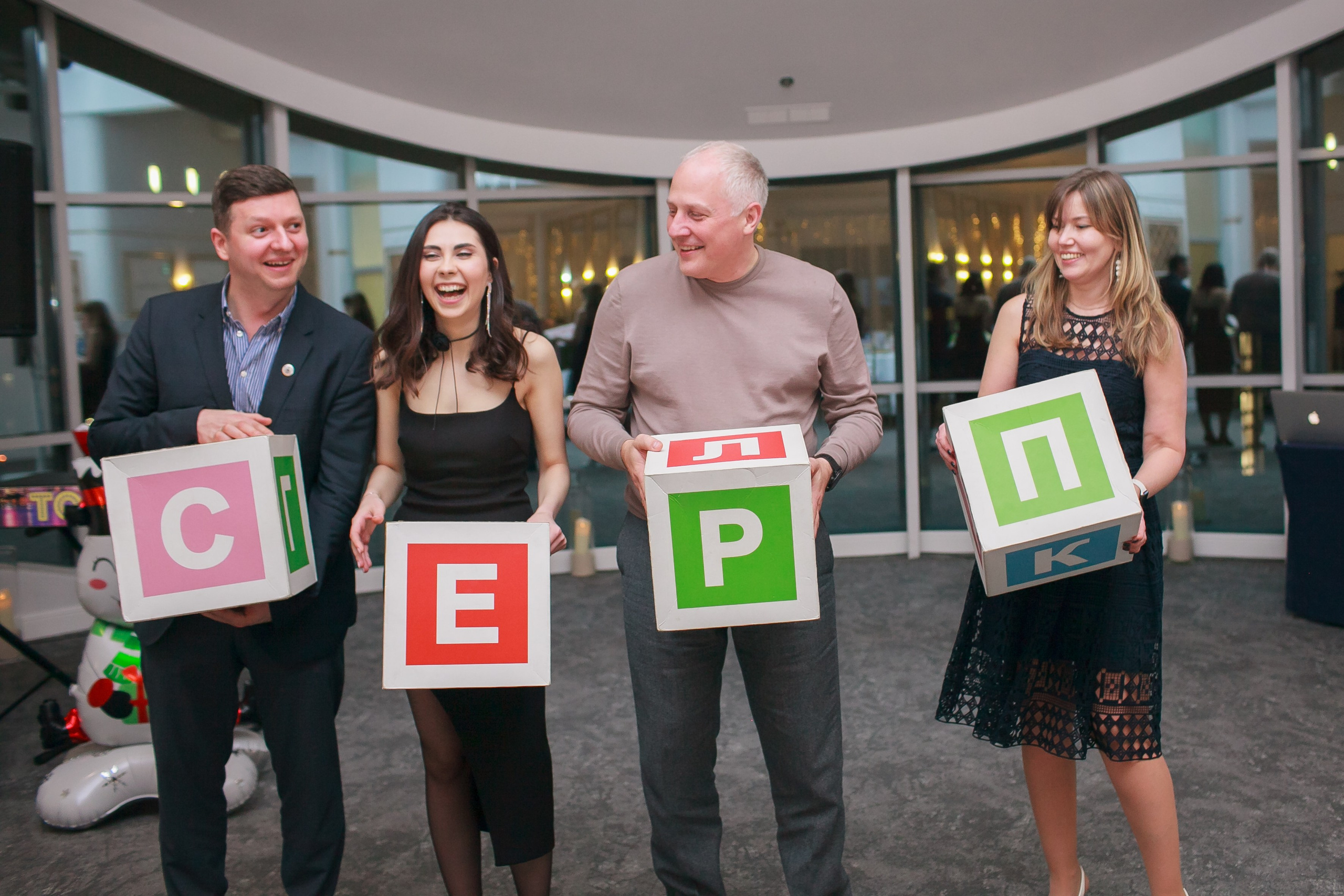 Новогодний корпоратив. Семейный и детский фотограф