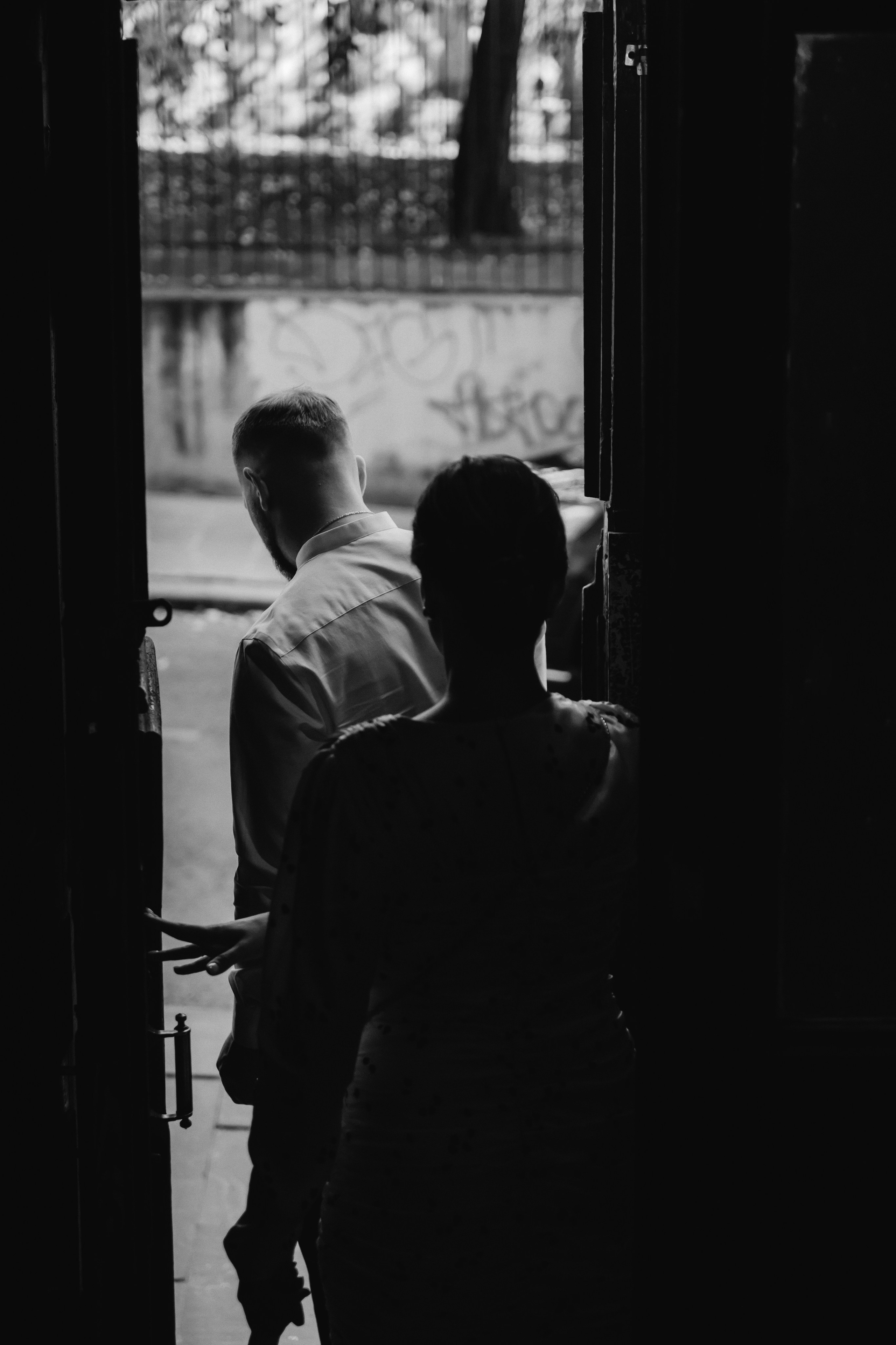 Сергей и Алия, роспись в Савеловском ЗАГСе и прогулка по Китай городу. Свадебный и портретный фотограф в Москве Кристина Золотова