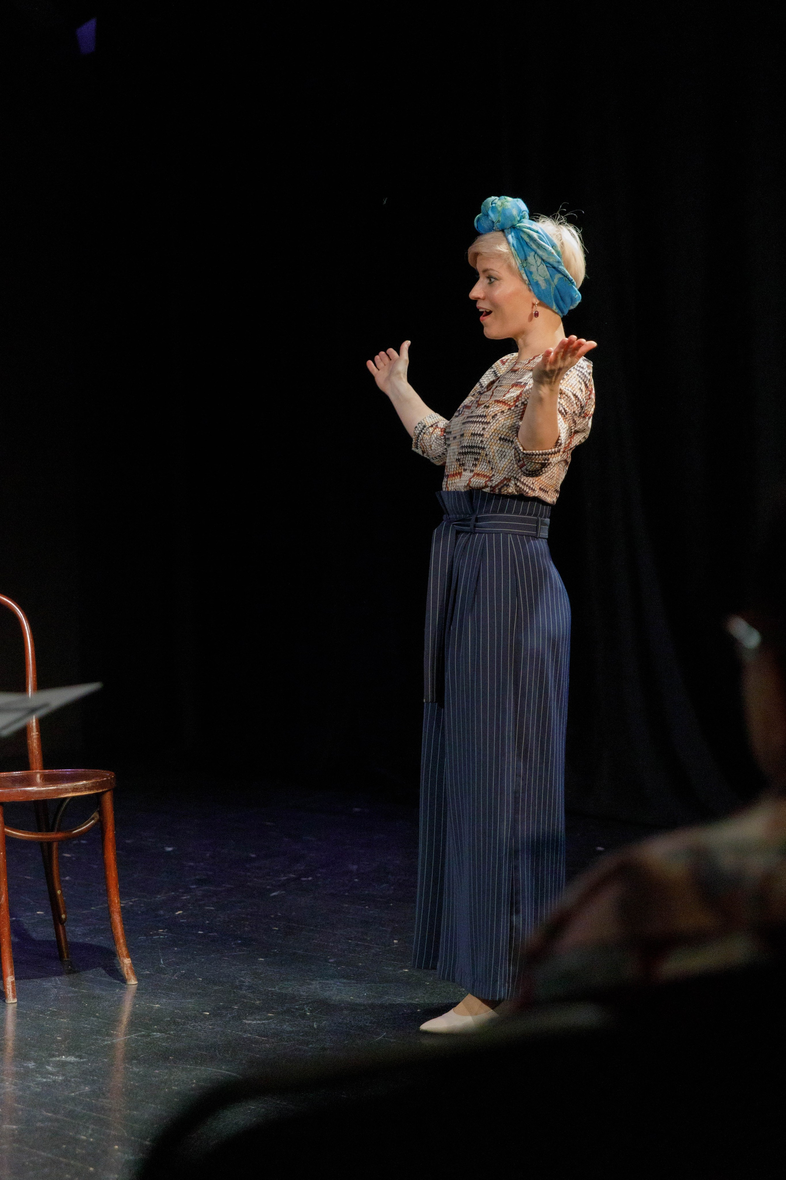 Спектакль «Старомодная комедия». Репортажный фотограф в Новосибирске Алена Помазунова