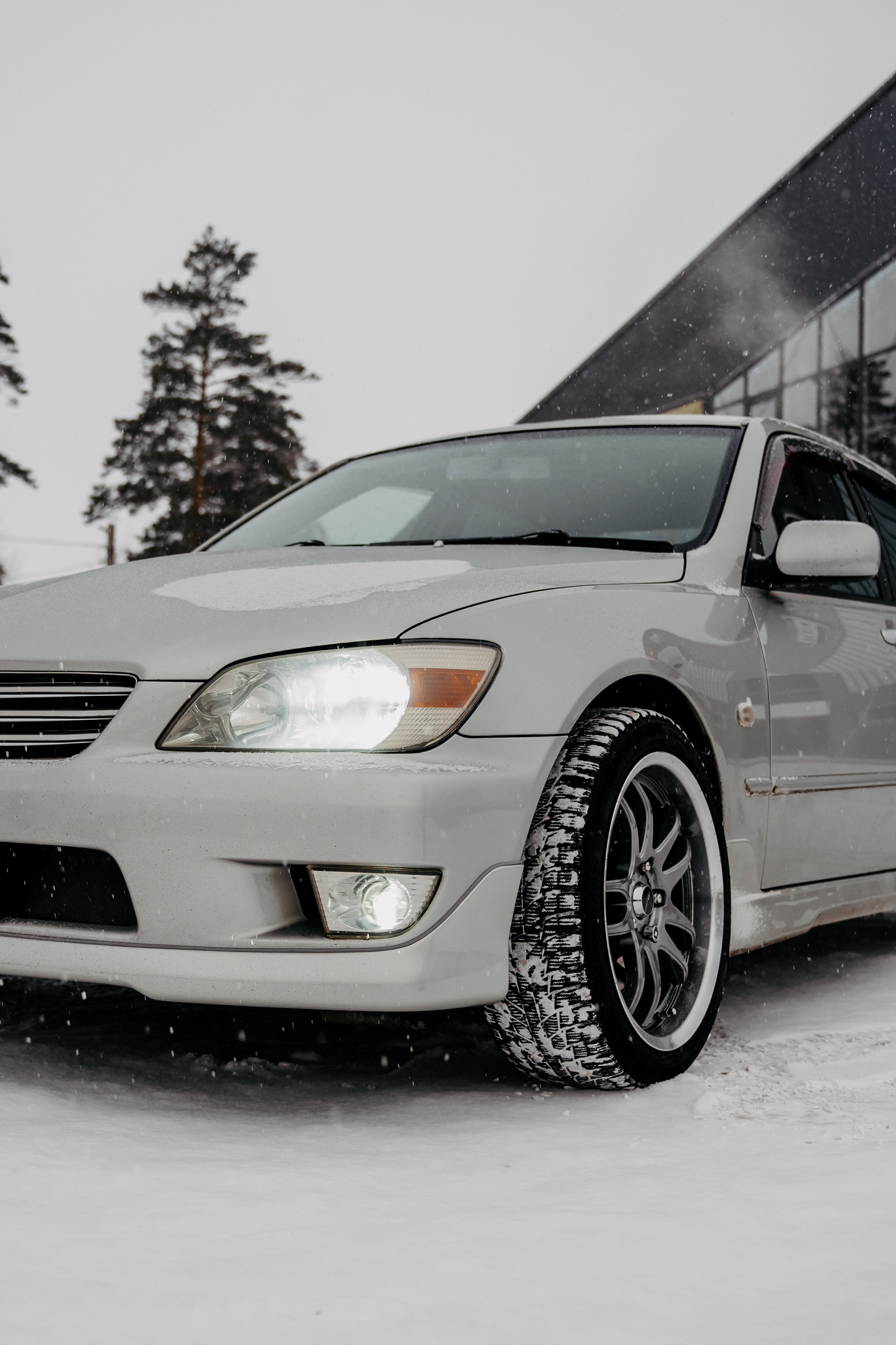 Toyota Altezza. Фотограф, видеограф и пилот дрона на Байкале