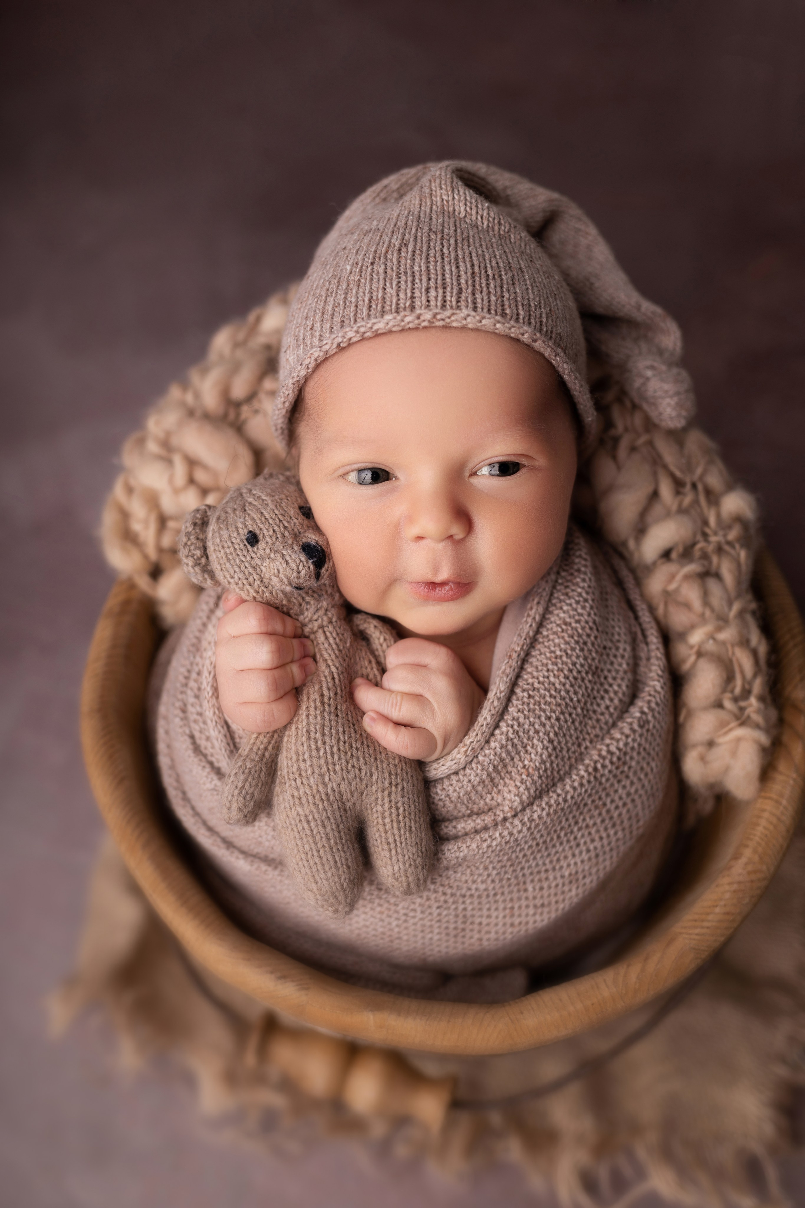 Классическая фотосессия малыша. Фотограф новорожденных малышей в Омске и Омской области Эльвира Камаева
