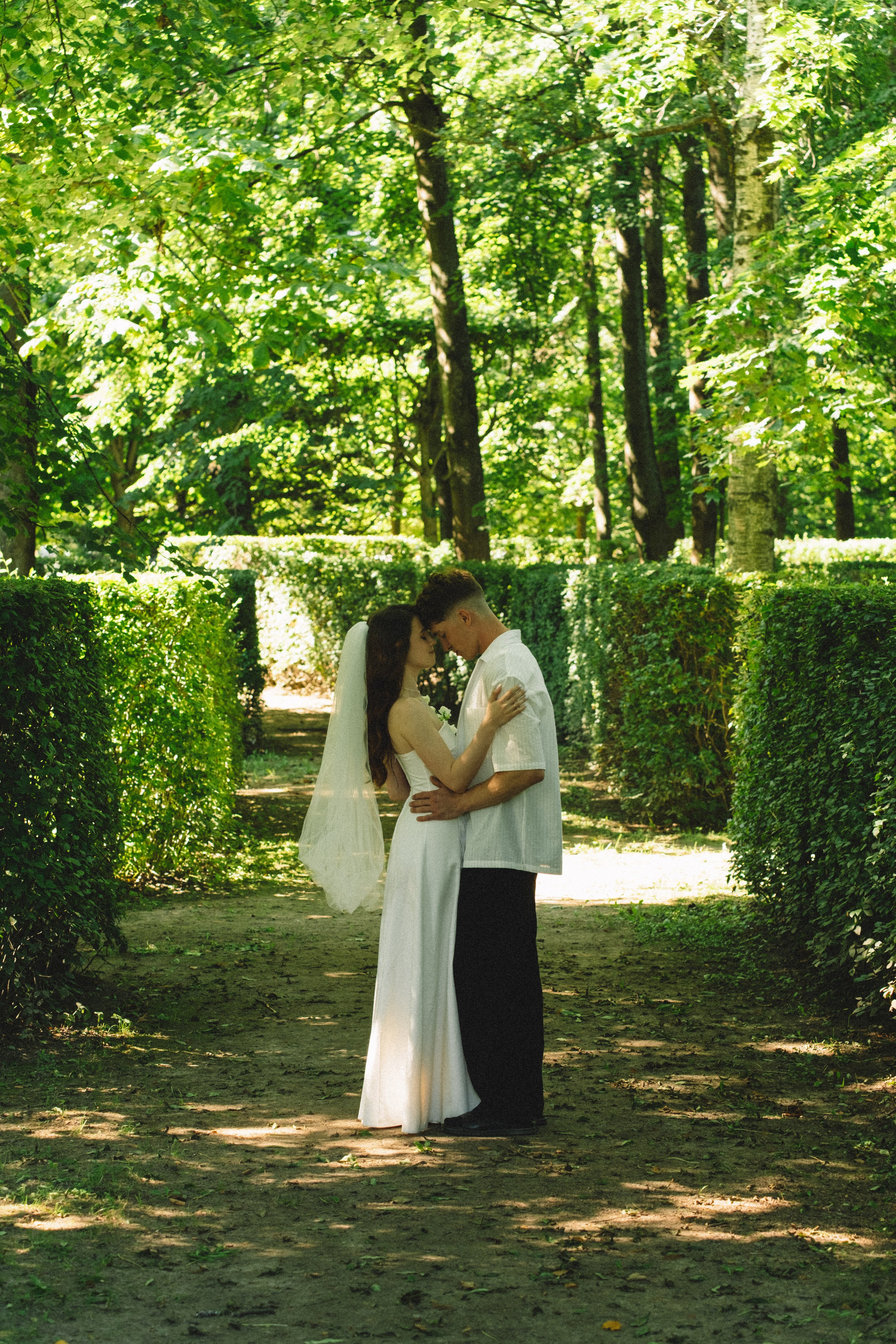 СВАДЕБНАЯ СЬЕМКА В ПЕТЕРГОФЕ И СЬЕМКА РЕПОРТАЖА В ЗАГСЕ ПЕТЕРГОФА. Профессиональный фотограф, Санкт-Петербург — Виктория Богомолова