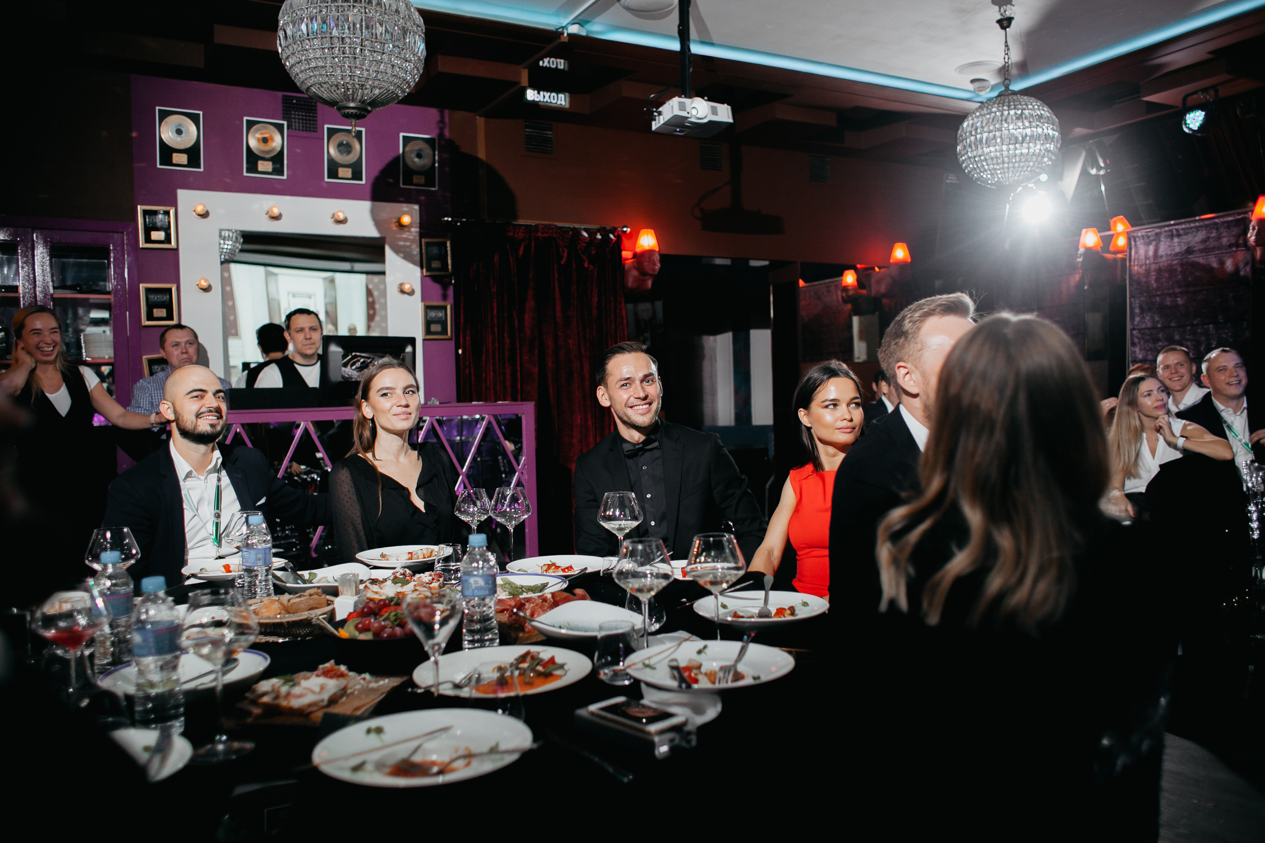 МФК Метро Недвижимость. Свадебный фотограф в Ярославле Андрей Перегудов