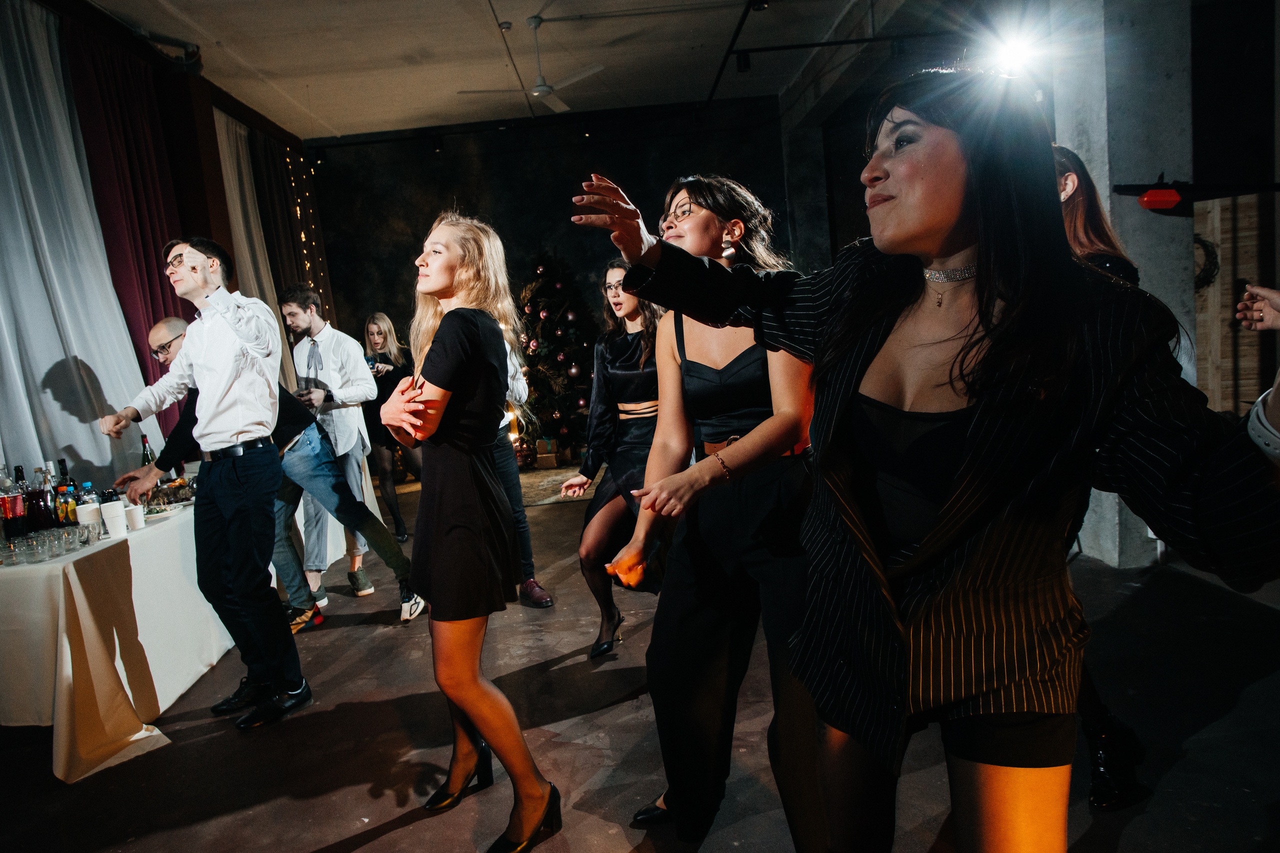 Мы Выжили!. Свадебный фотограф в Ярославле Андрей Перегудов