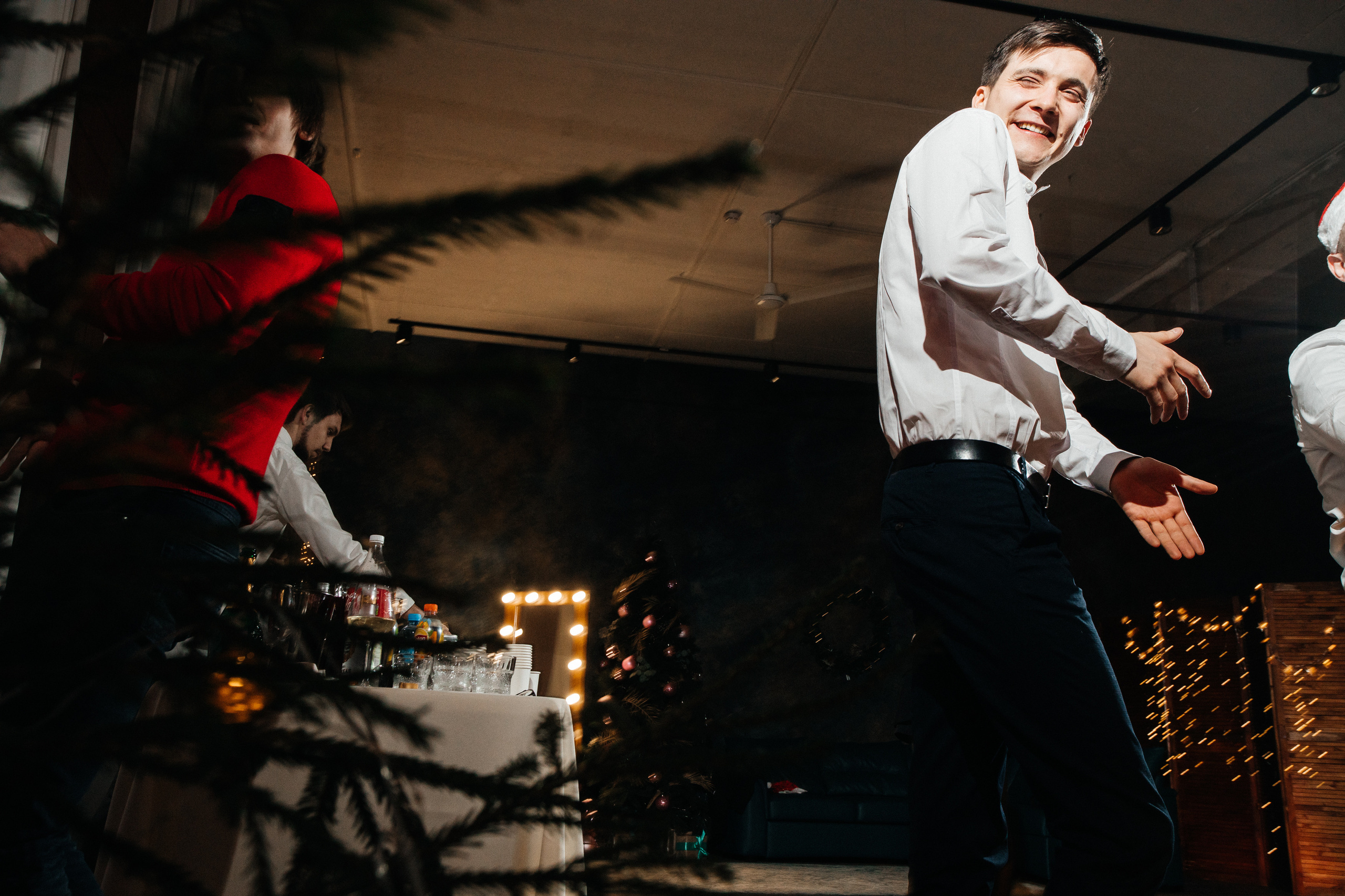 Мы Выжили!. Свадебный фотограф в Ярославле Андрей Перегудов