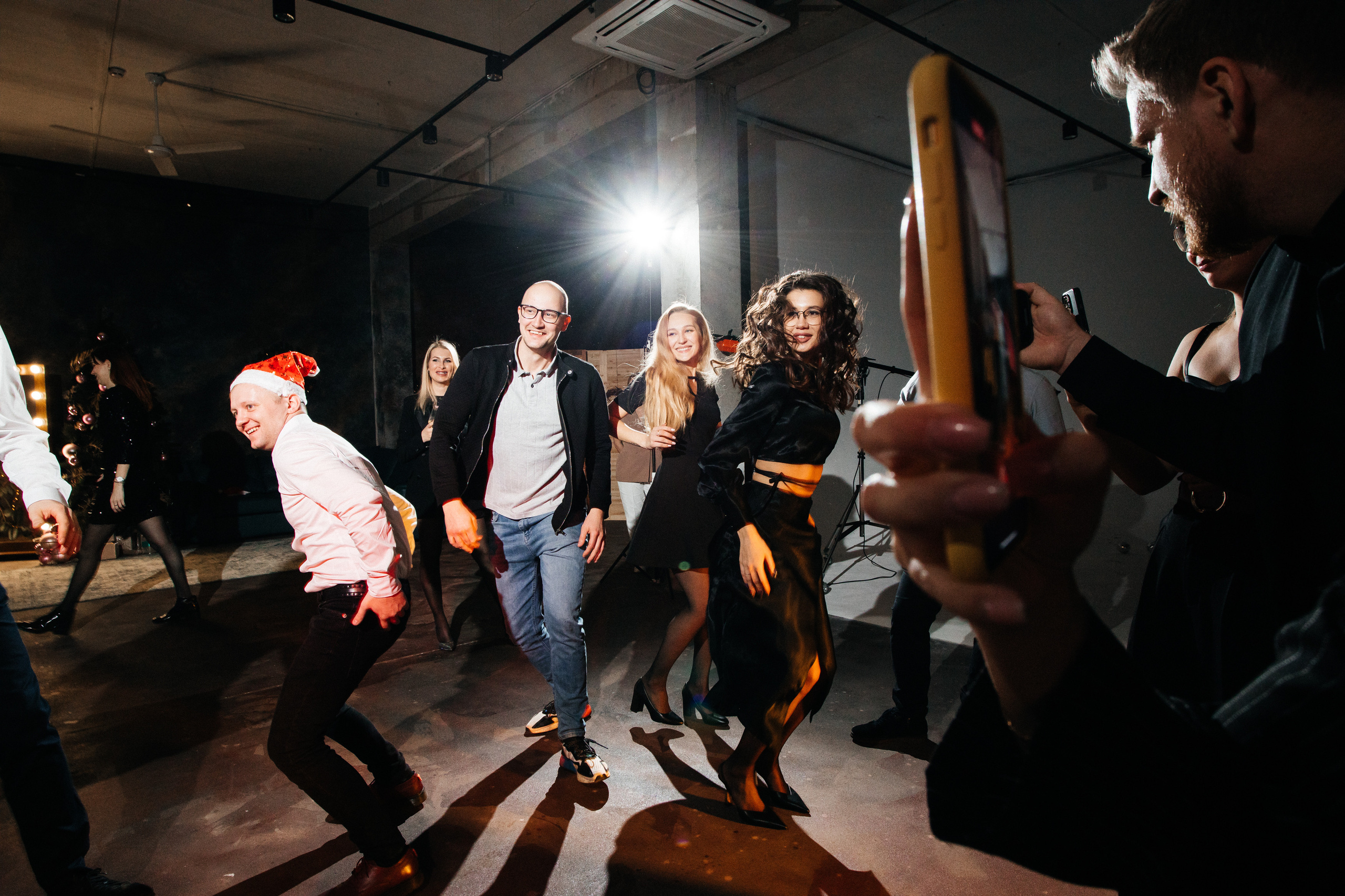 Мы Выжили!. Свадебный фотограф в Ярославле Андрей Перегудов