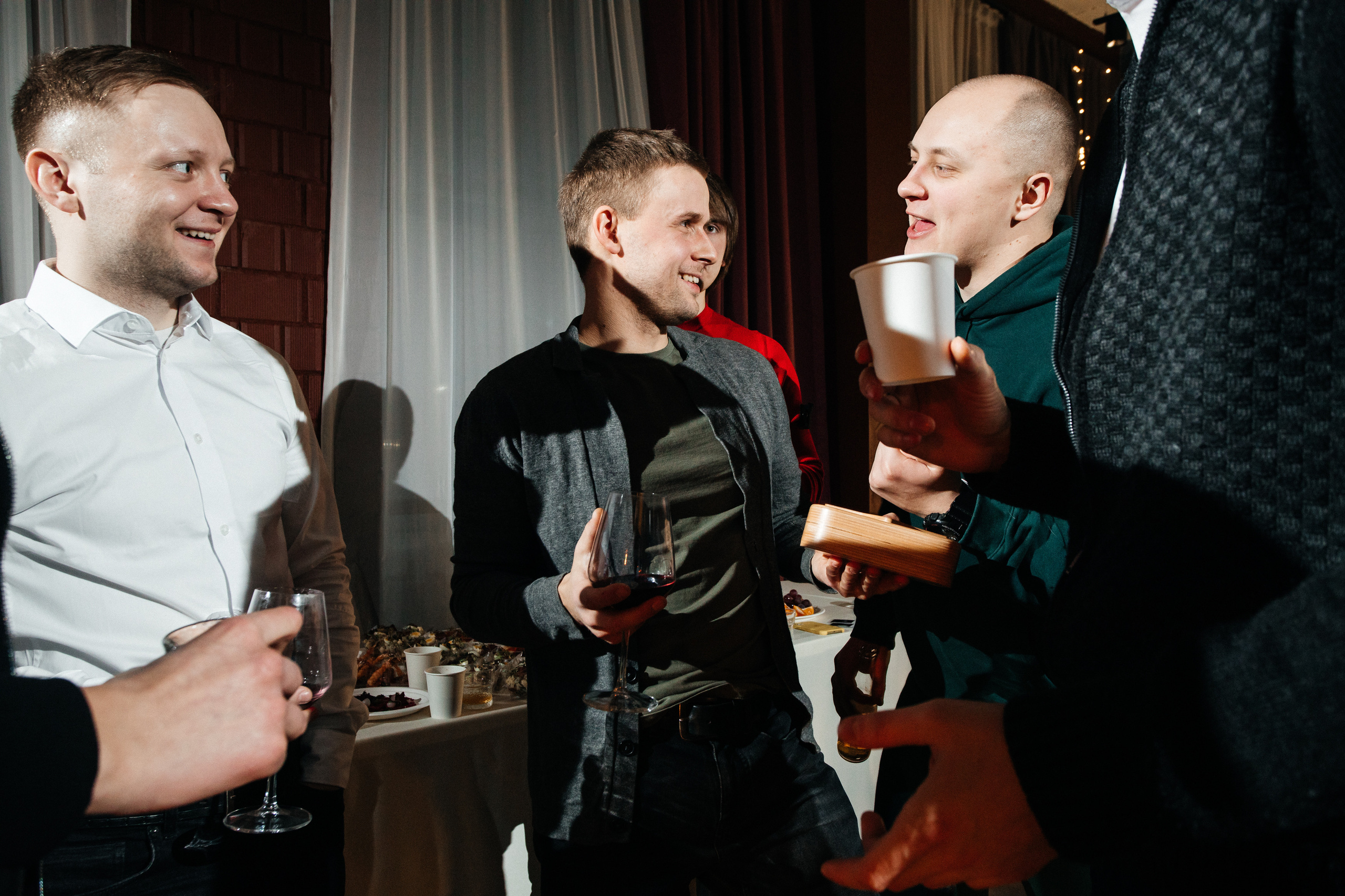 Мы Выжили!. Свадебный фотограф в Ярославле Андрей Перегудов