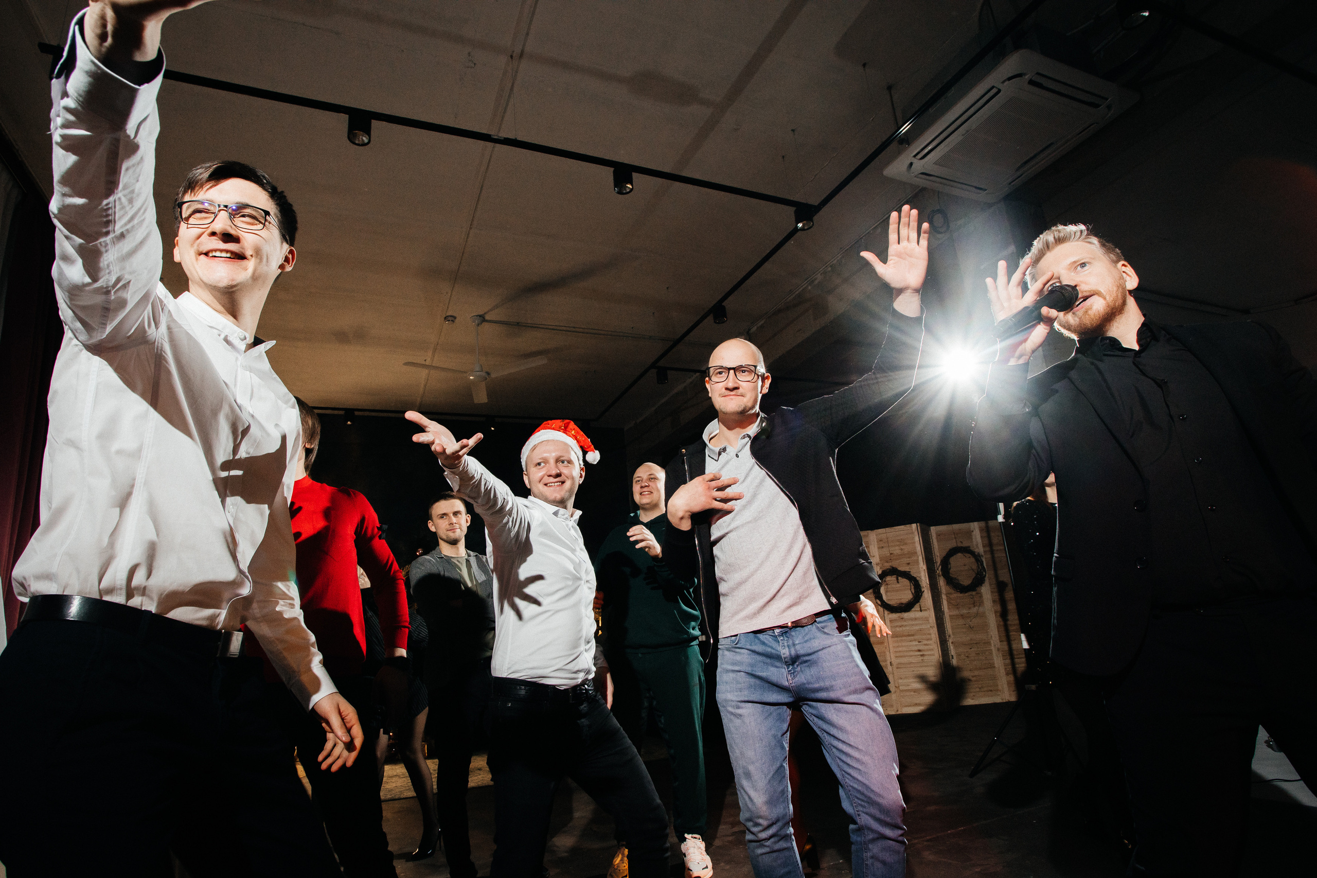 Мы Выжили!. Свадебный фотограф в Ярославле Андрей Перегудов