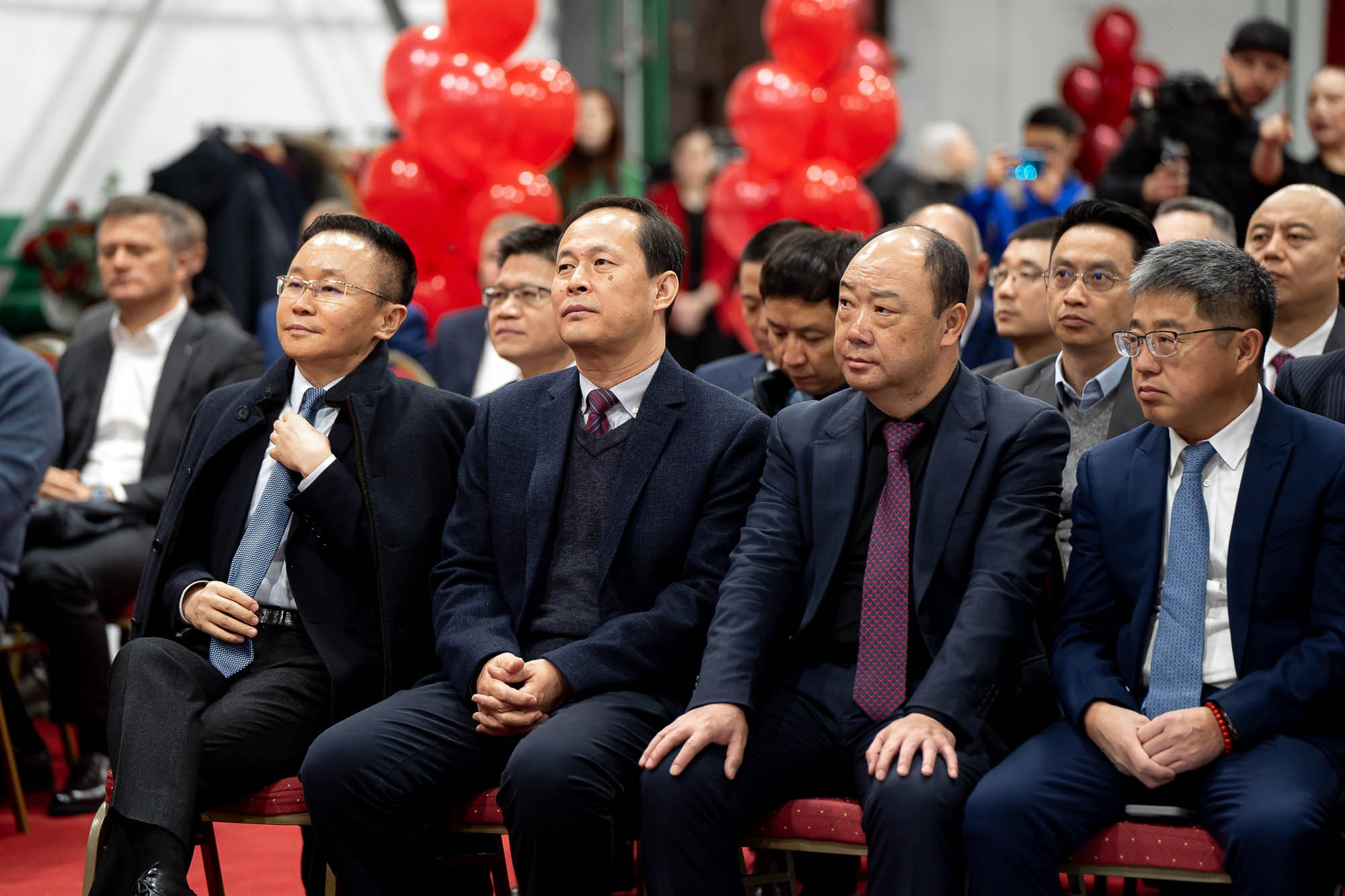 Открытие сервисного центра HILONG. Сергей Кошкин. Репортажная и ивент-фотография в Сургуте