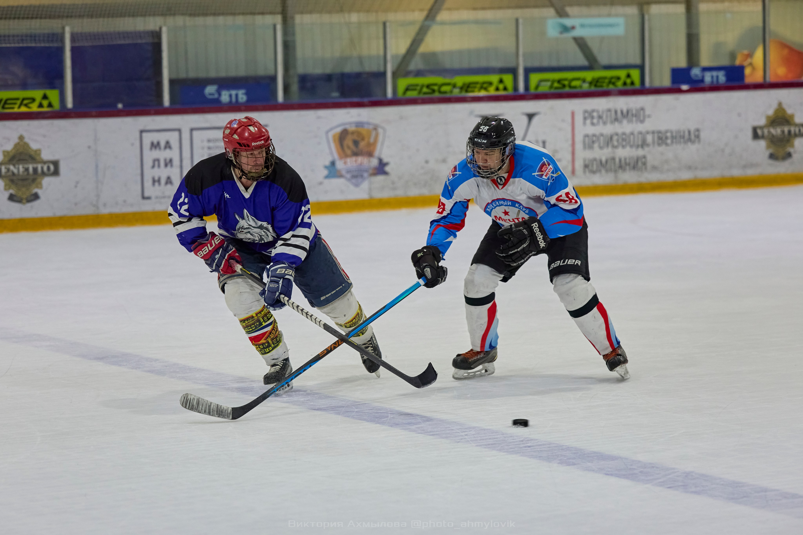 27.04.2025 Северная хоккейная лига. Финал Play-off дивизион Рыцарь. Виктория Ахмылова. Фотограф в Москве