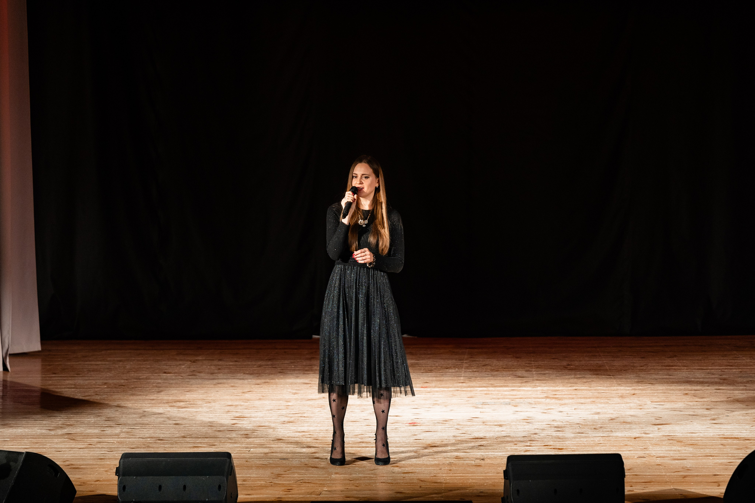 Концерт ДК Буривестник. Фотограф Никита Комаров