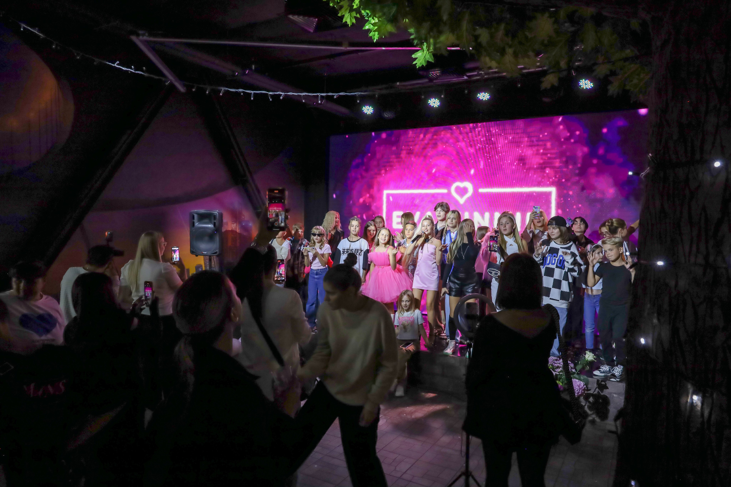 ДЕНЬ РОЖДЕНИЯ ЕВЫ В КРБ. Фотограф мероприятий Ирина Каширина