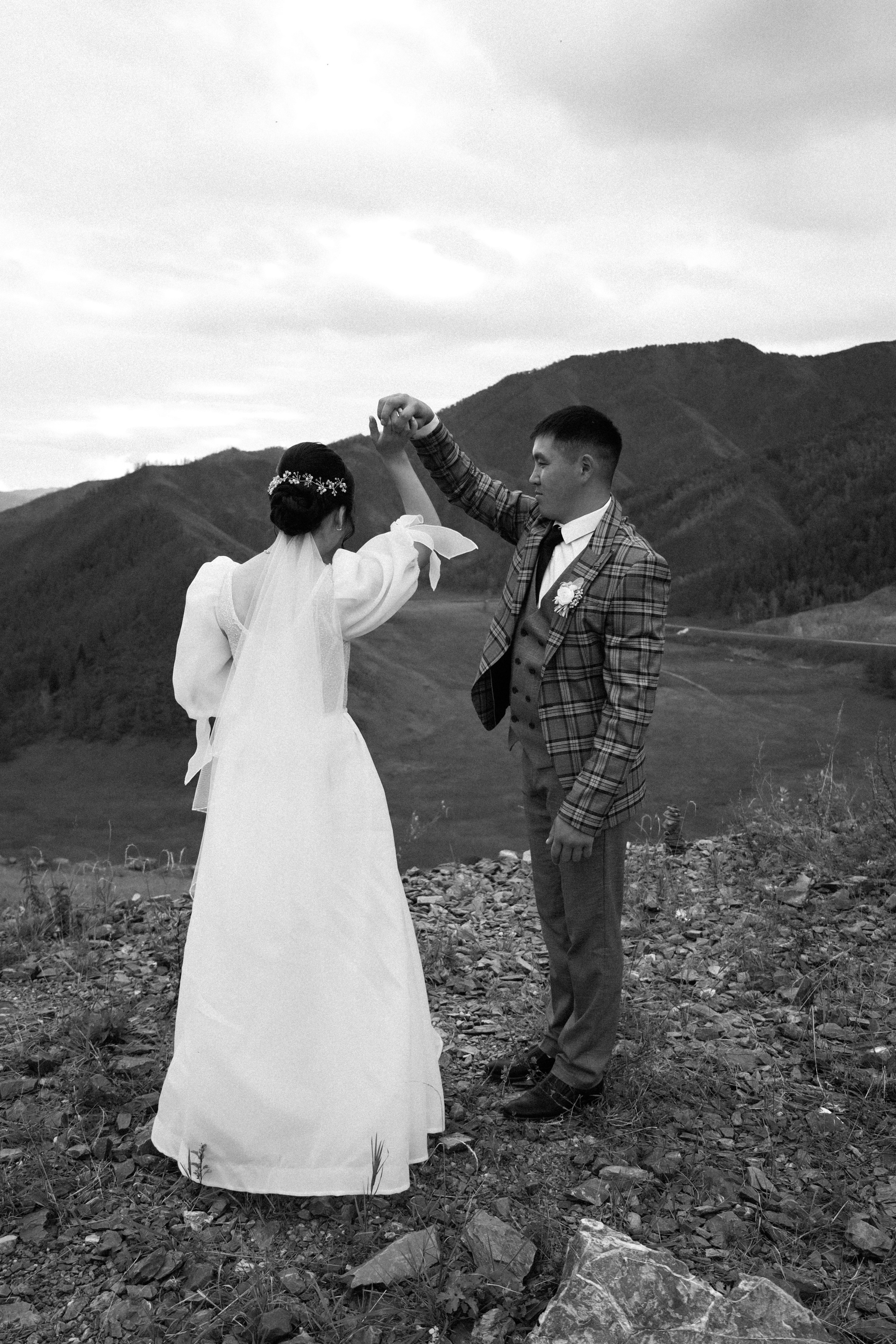 Аткыр и Айсана. Фотограф Горный Алтай