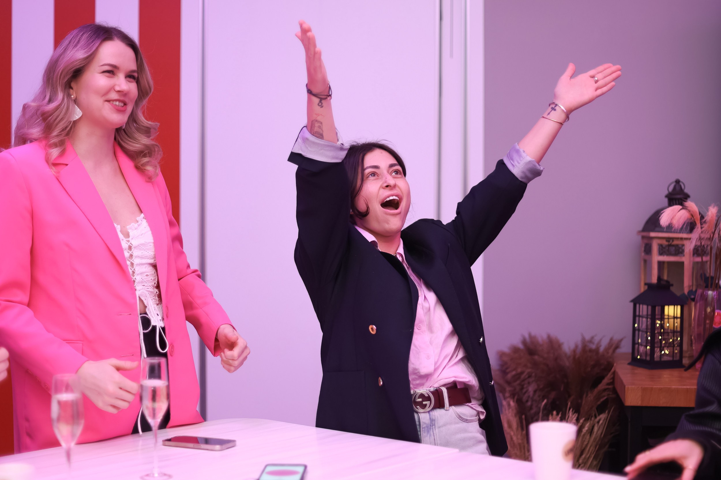 Вечеринка 8 марта в EventyOn. Репортажный фотограф видеограф в Москве Ольга Плаксина