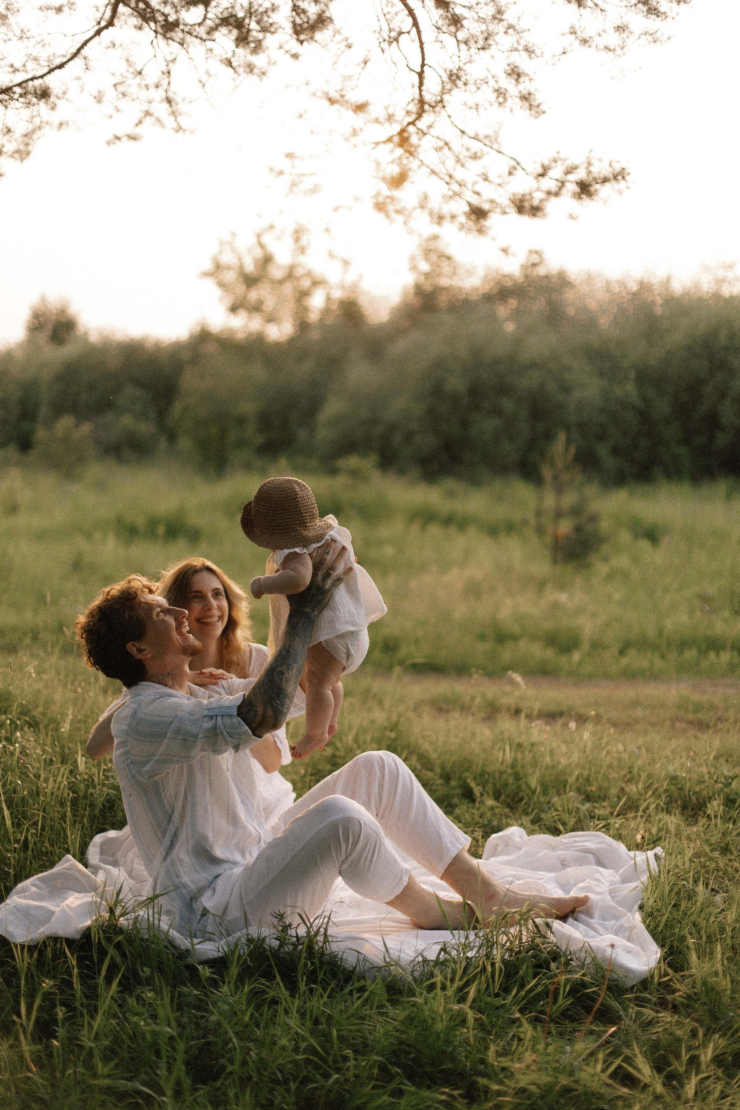 Влада, Валентин и Лея