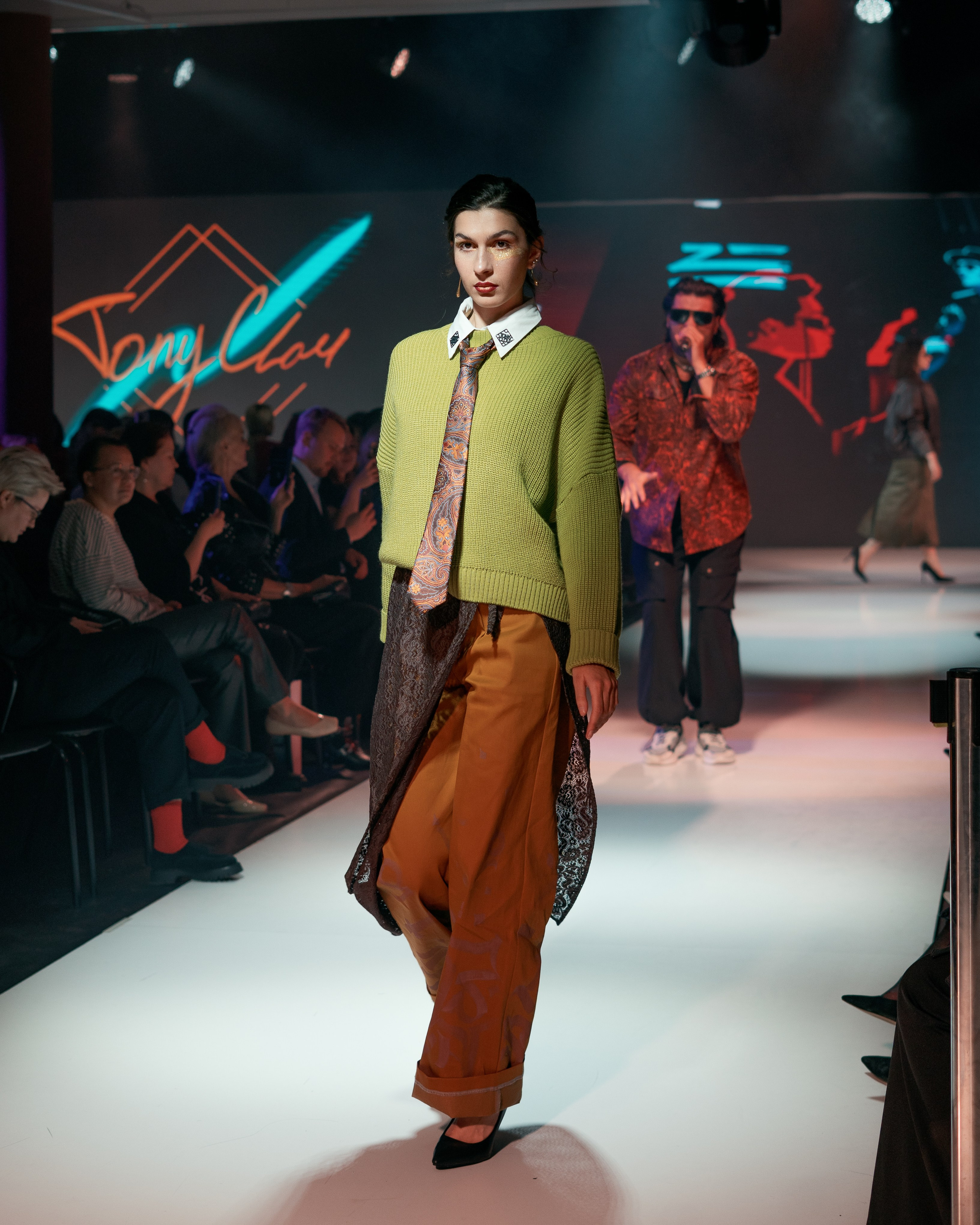 Съёмка fashion-показов и мероприятий в мире моды. Фотограф Екатеринбург для вас или вашего бренда