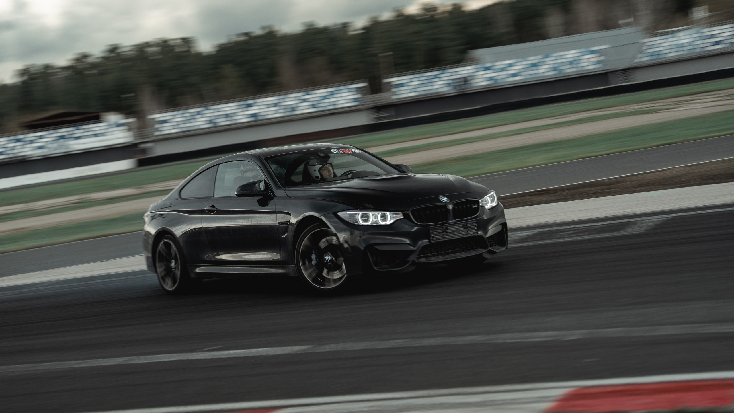 Фотографии с M-Trackday