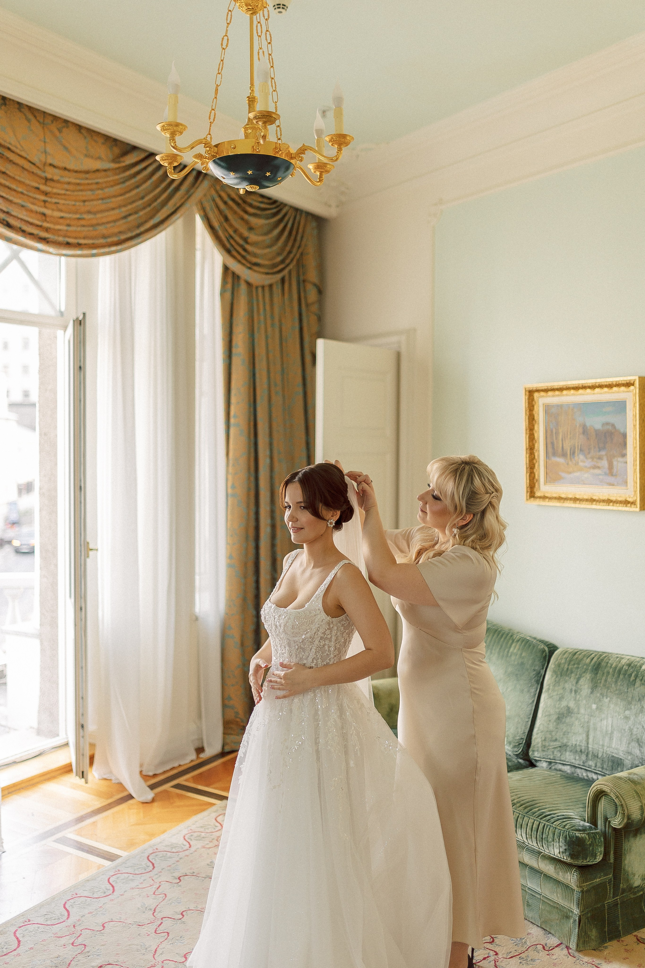 Грибоедовский ЗАГС. Семейный фотограф в Москве Анна Пожарская