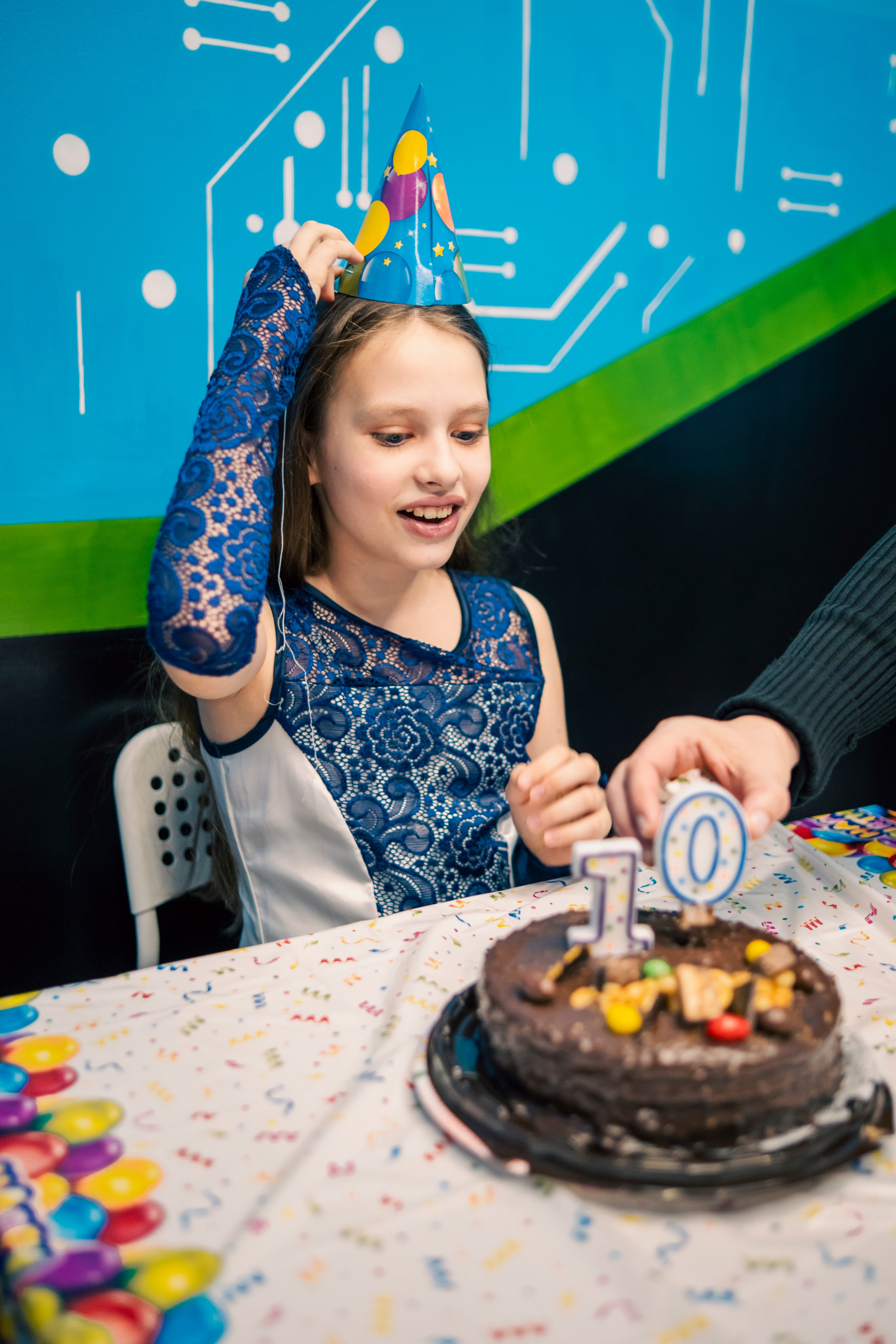 VR (September-October 2024). Felixtones