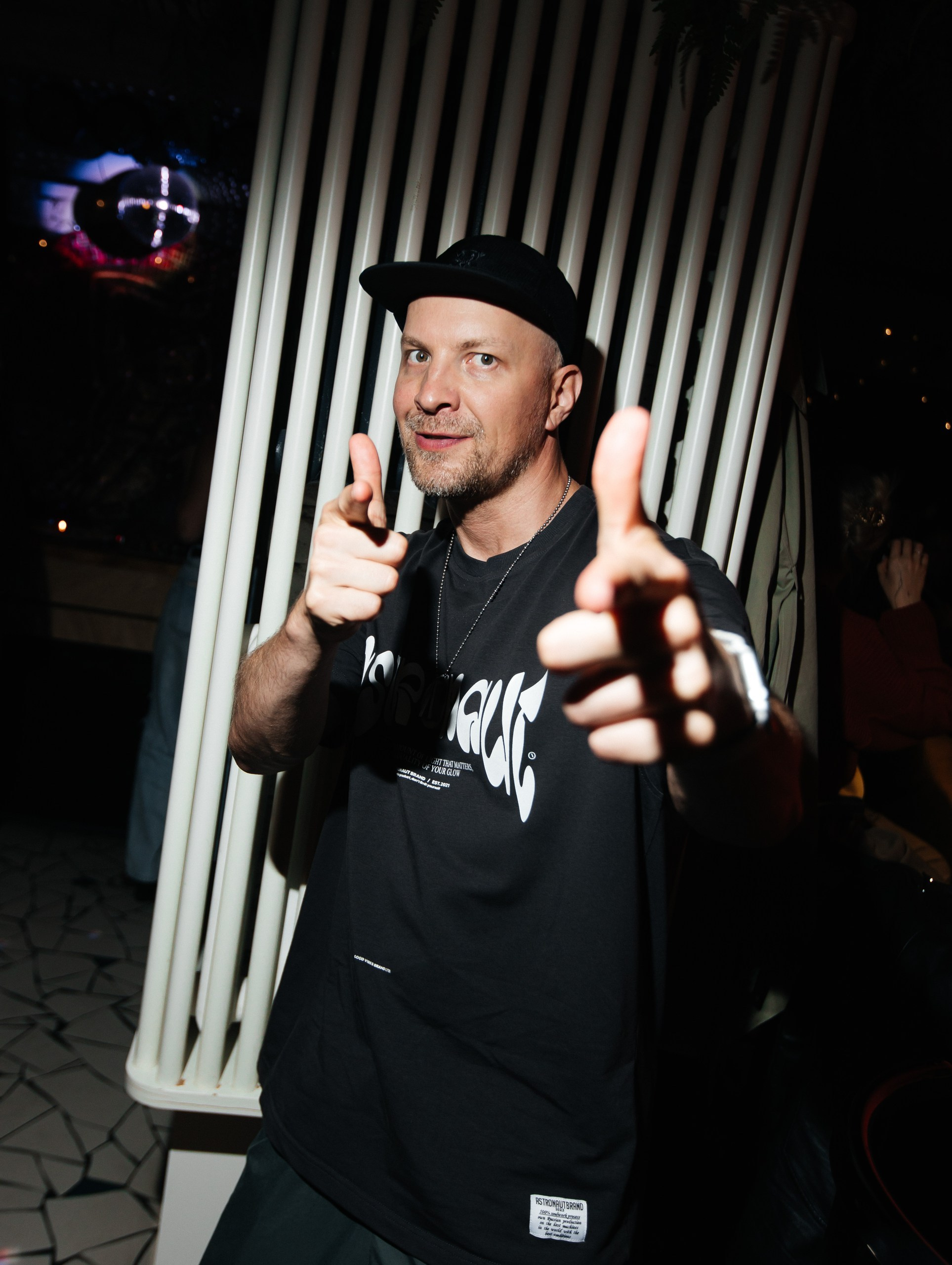 День рождения «Центральная рюмочная». Фотограф Артем Давыдов