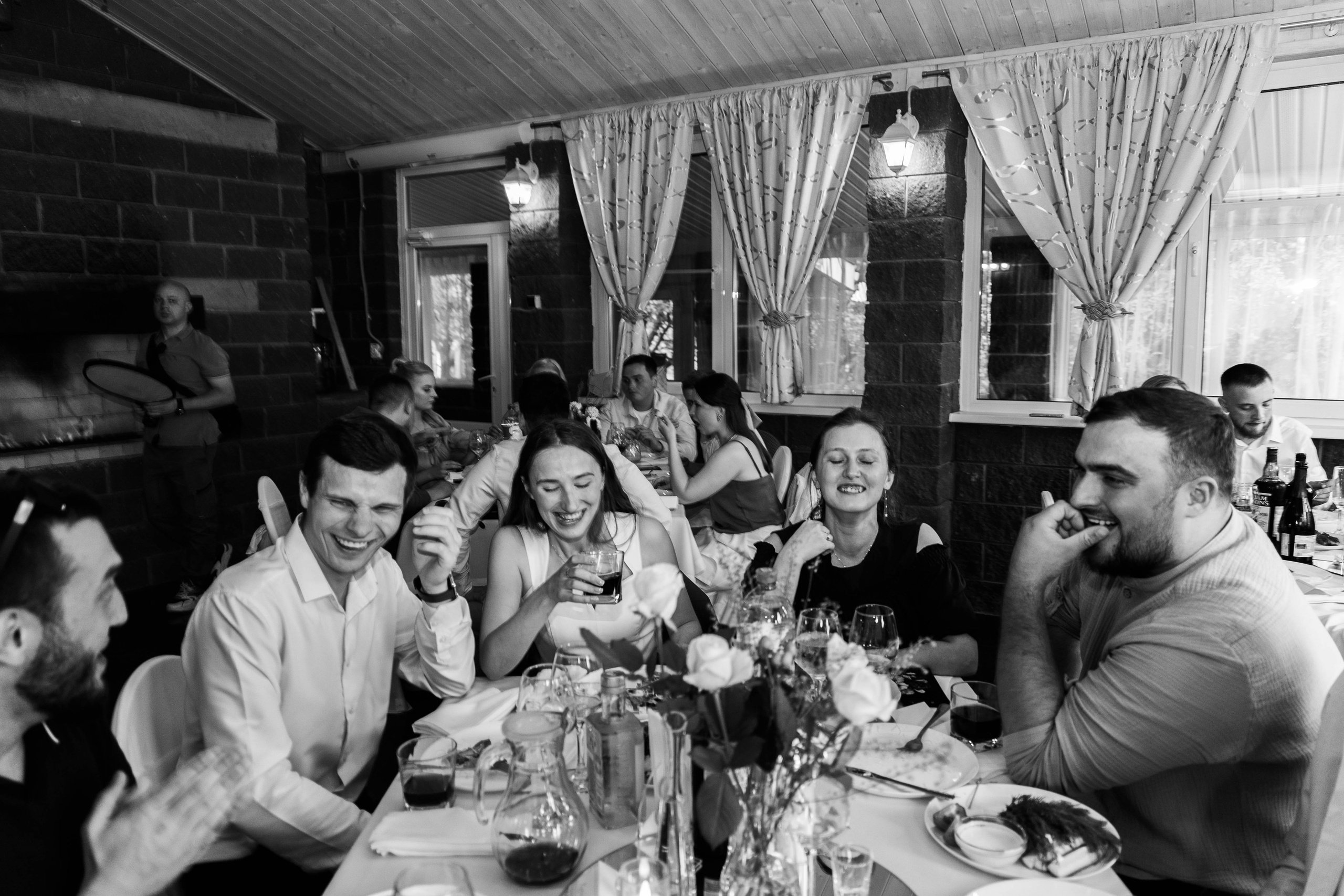 Свадебная фотосессия свадебный фотограф Татьяна Марсуверских свадебная фотопрогулка Москва Жуковский. Фотограф для маркетплейсов, фотоуслуги в Жуковском Татьяна Марсуверских