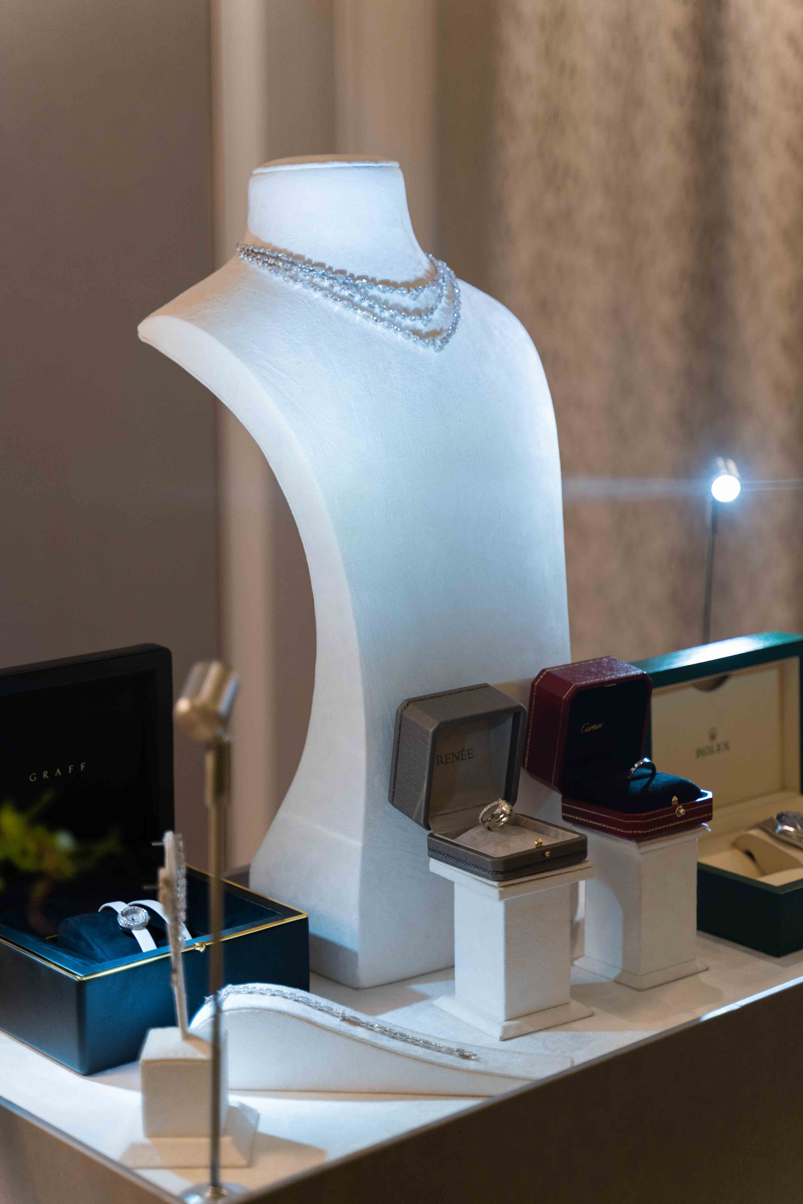 Арабская скромная помолвка дома (приватность на женские лица). Фотограф и видеограф в Москве и Абу Даби Мария Кулагина