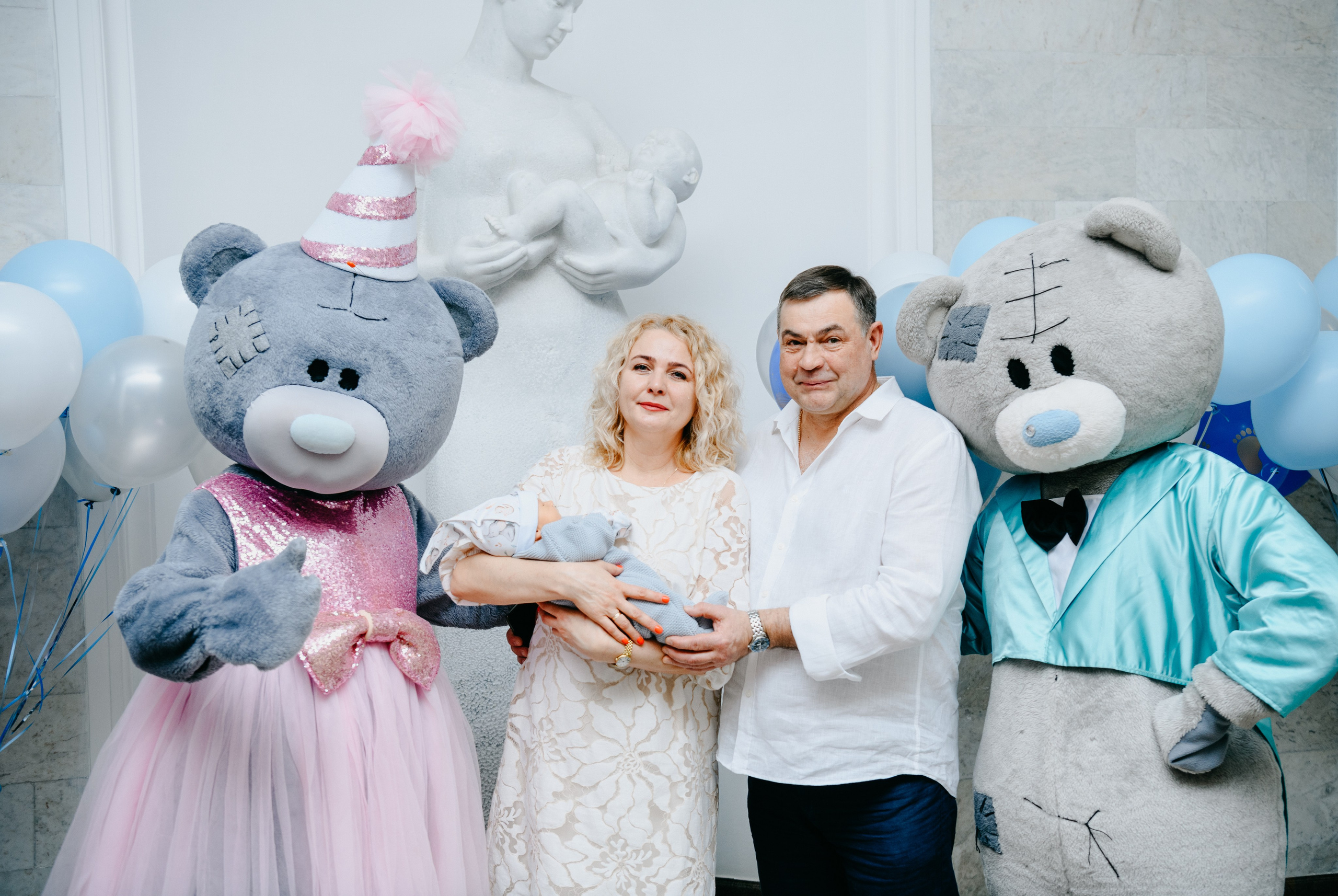 Выписка Владимира. Снегиревка. Фотограф на выписку из роддома в Москве и МО