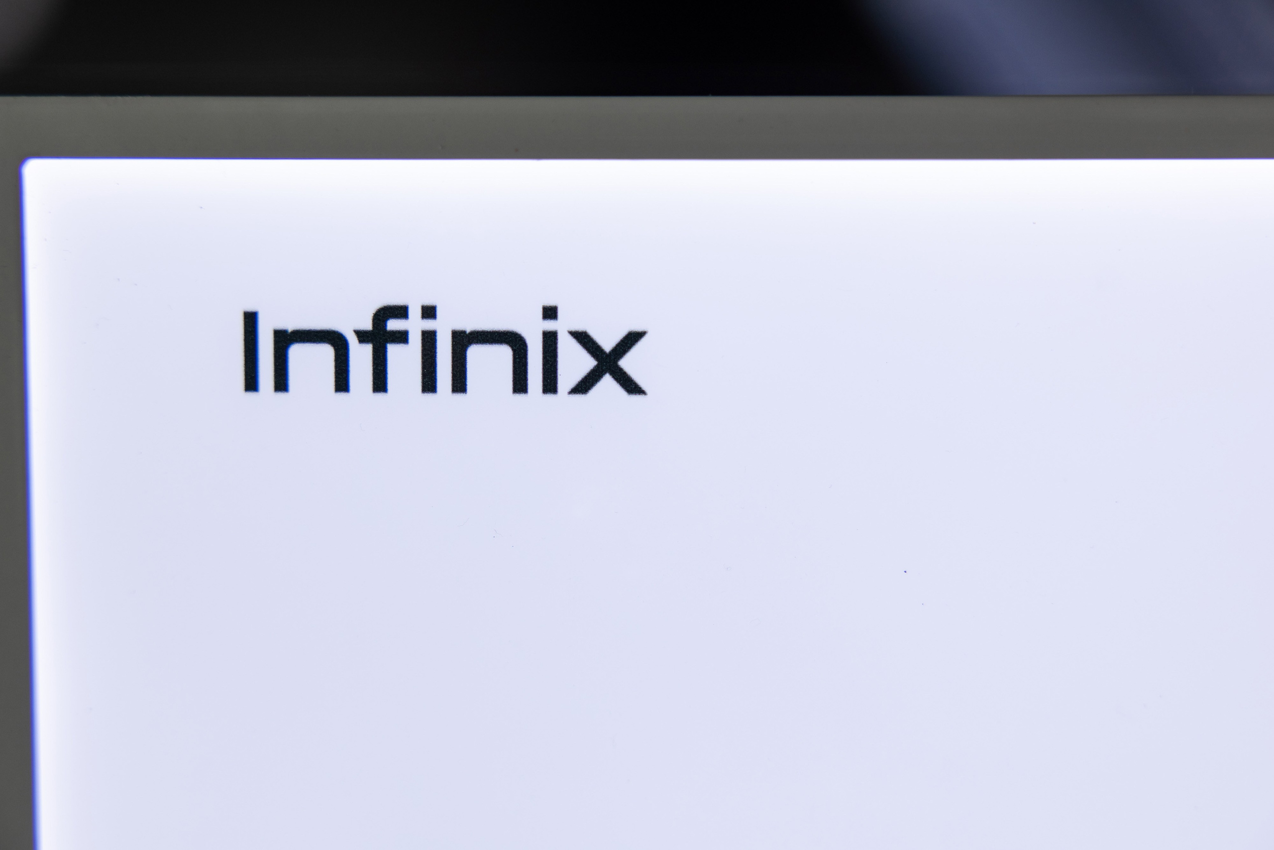 Презентация Infinix. Свадебный репортажный фотограф в Москве