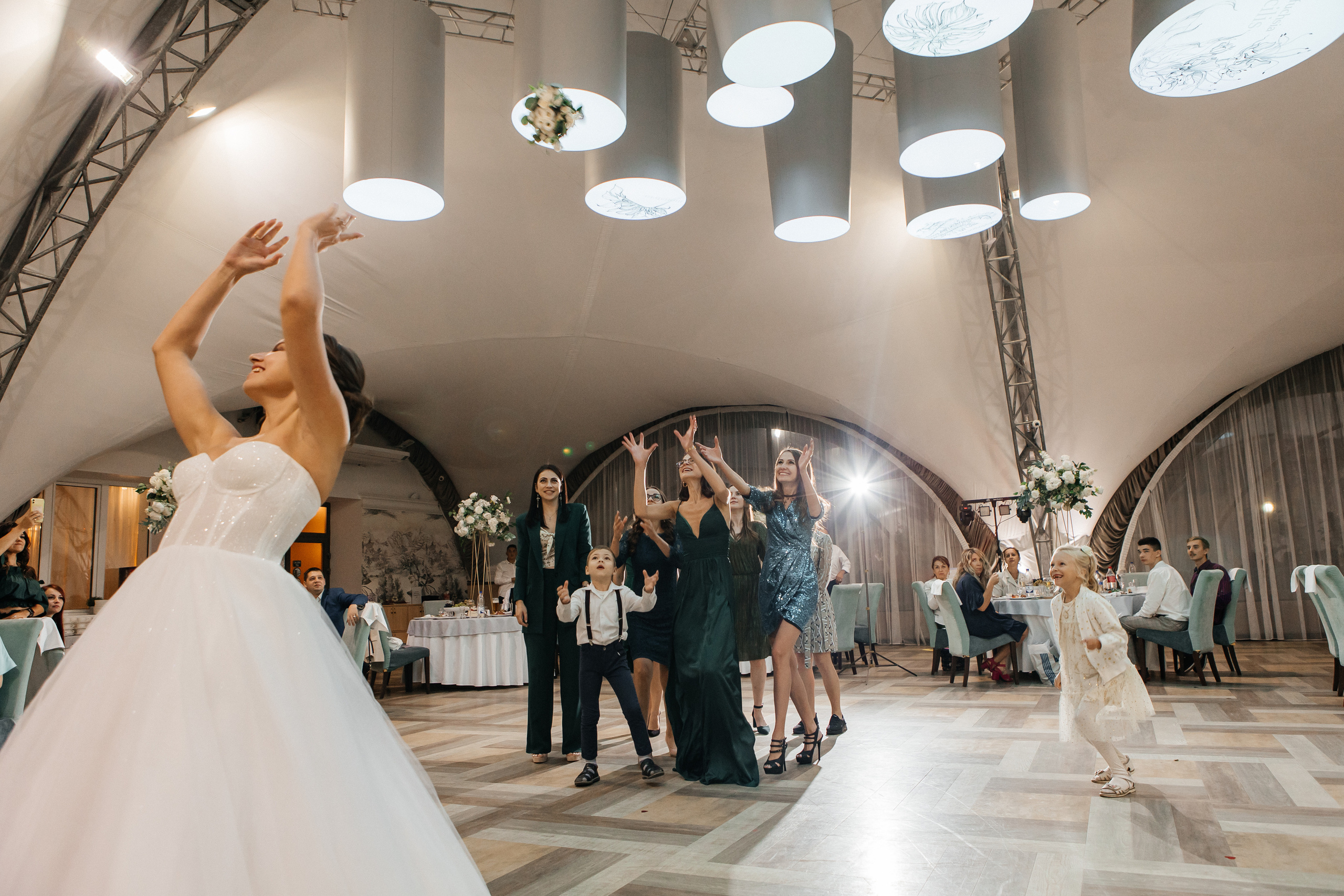 Wedding. Свадебные фотограф и видеограф Наталья и Анатолий Новиковы СПб