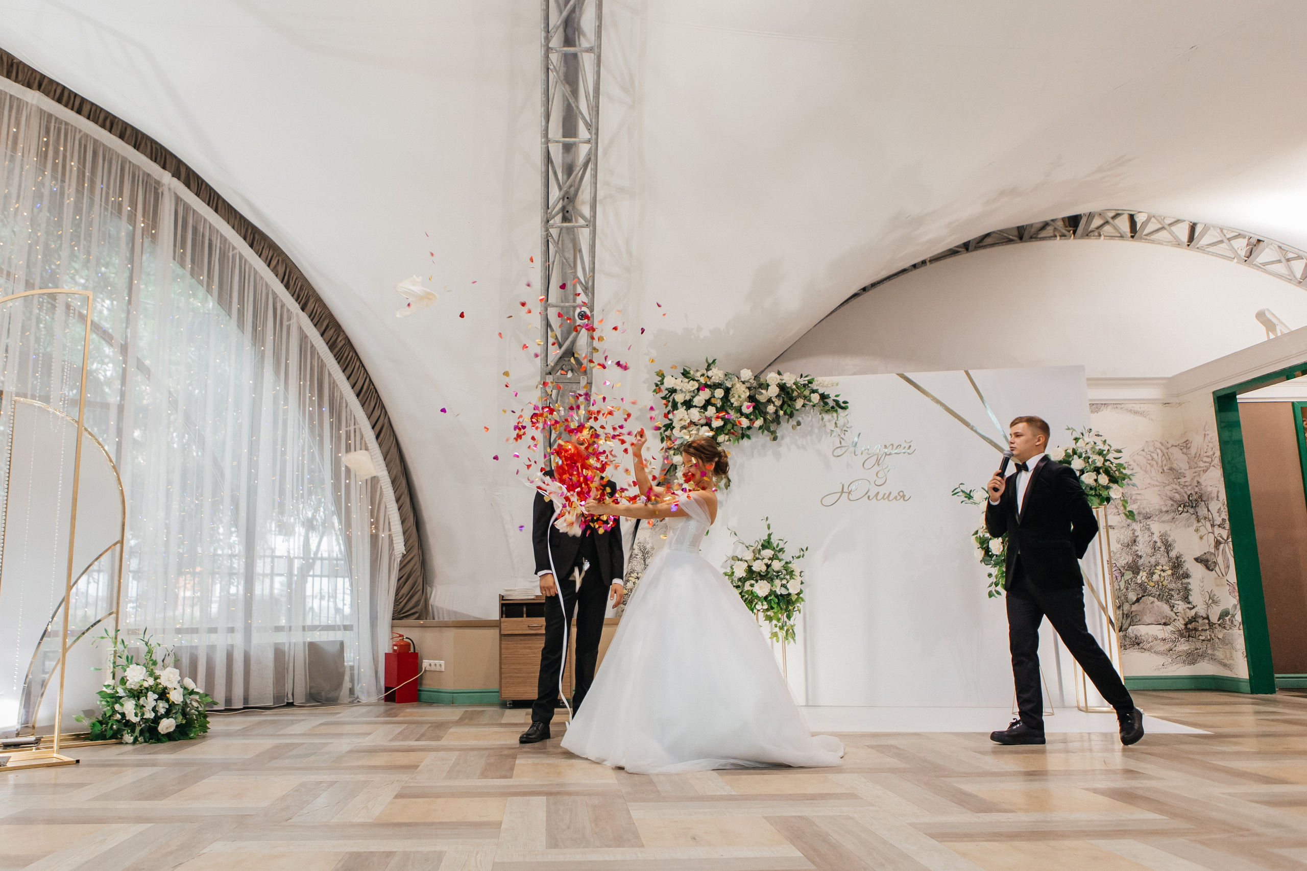 Wedding. Свадебные фотограф и видеограф Наталья и Анатолий Новиковы СПб