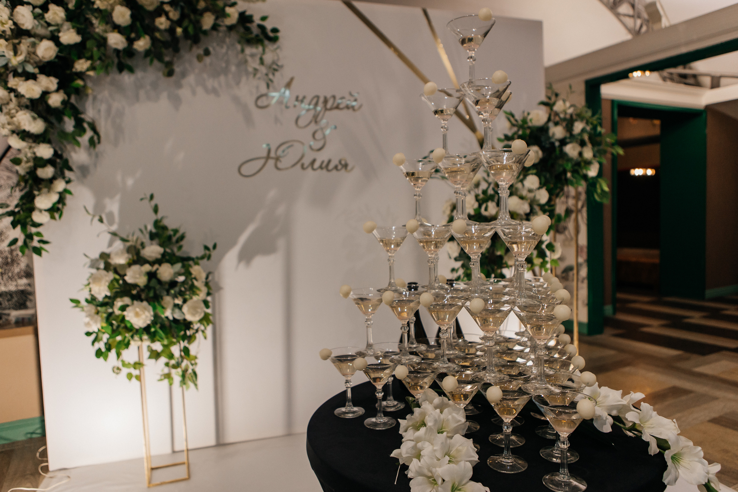 Wedding. Свадебные фотограф и видеограф Наталья и Анатолий Новиковы СПб