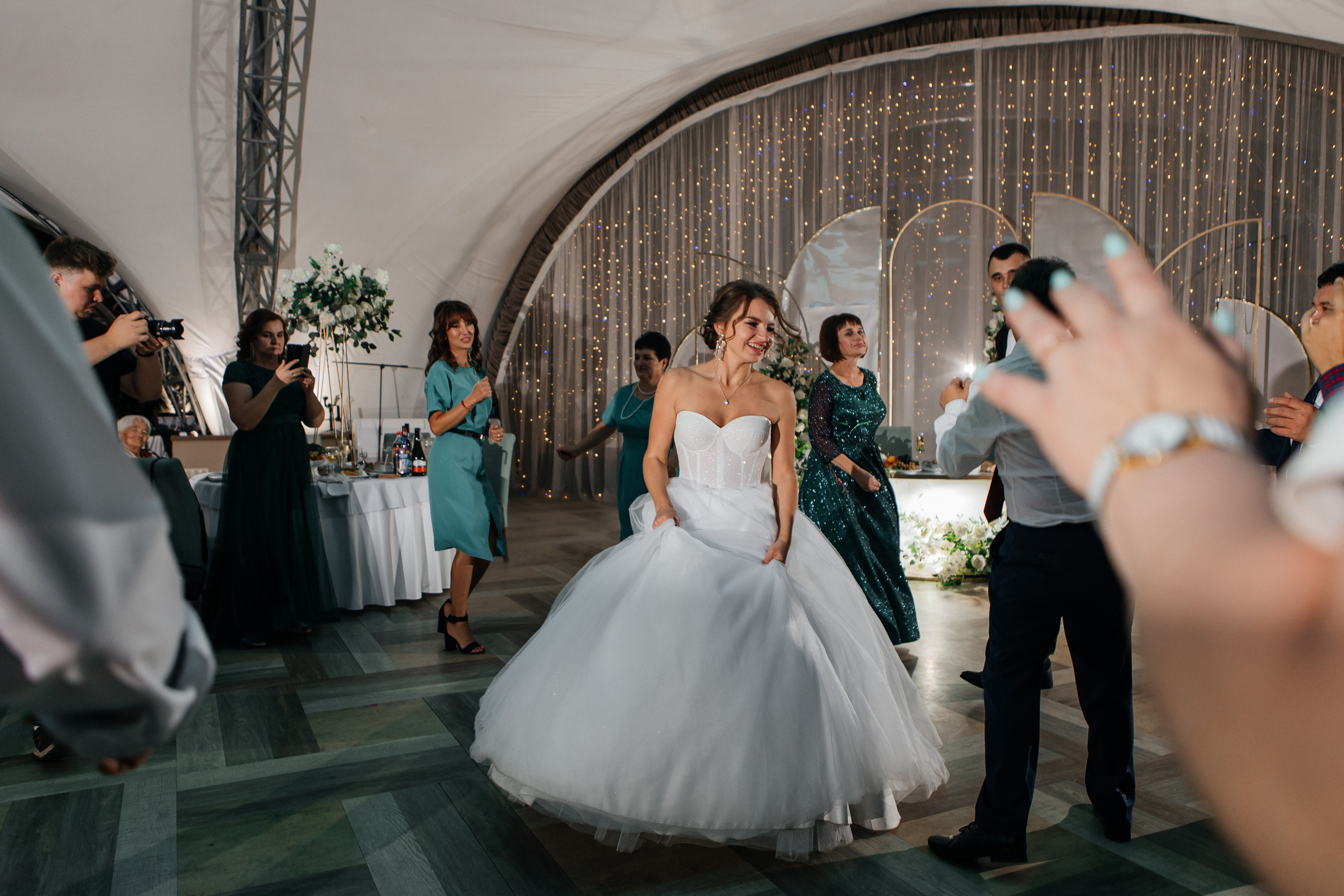 Wedding. Свадебные фотограф и видеограф Наталья и Анатолий Новиковы СПб