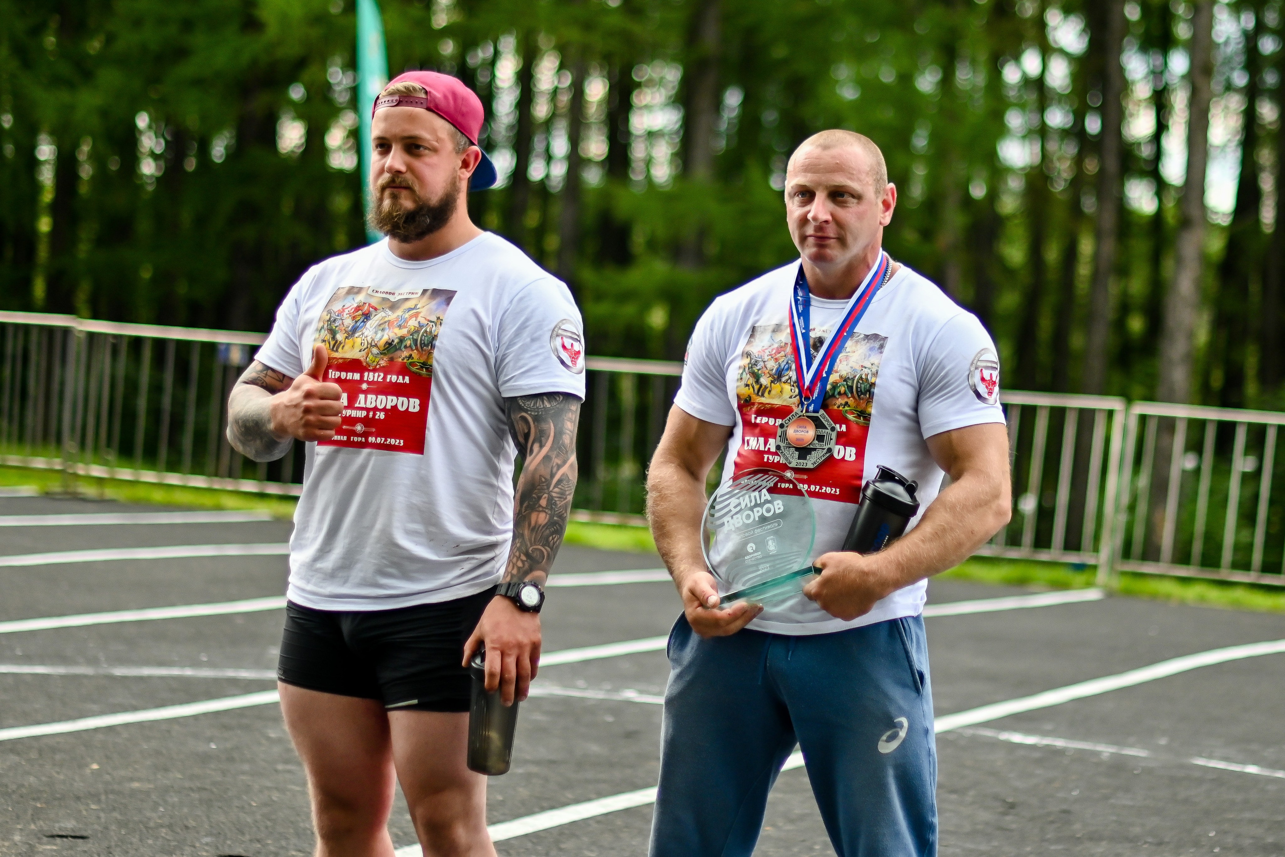 СТРОНГ. Фотограф для бизнесконтента, репортажей и семейного альбома в Москве