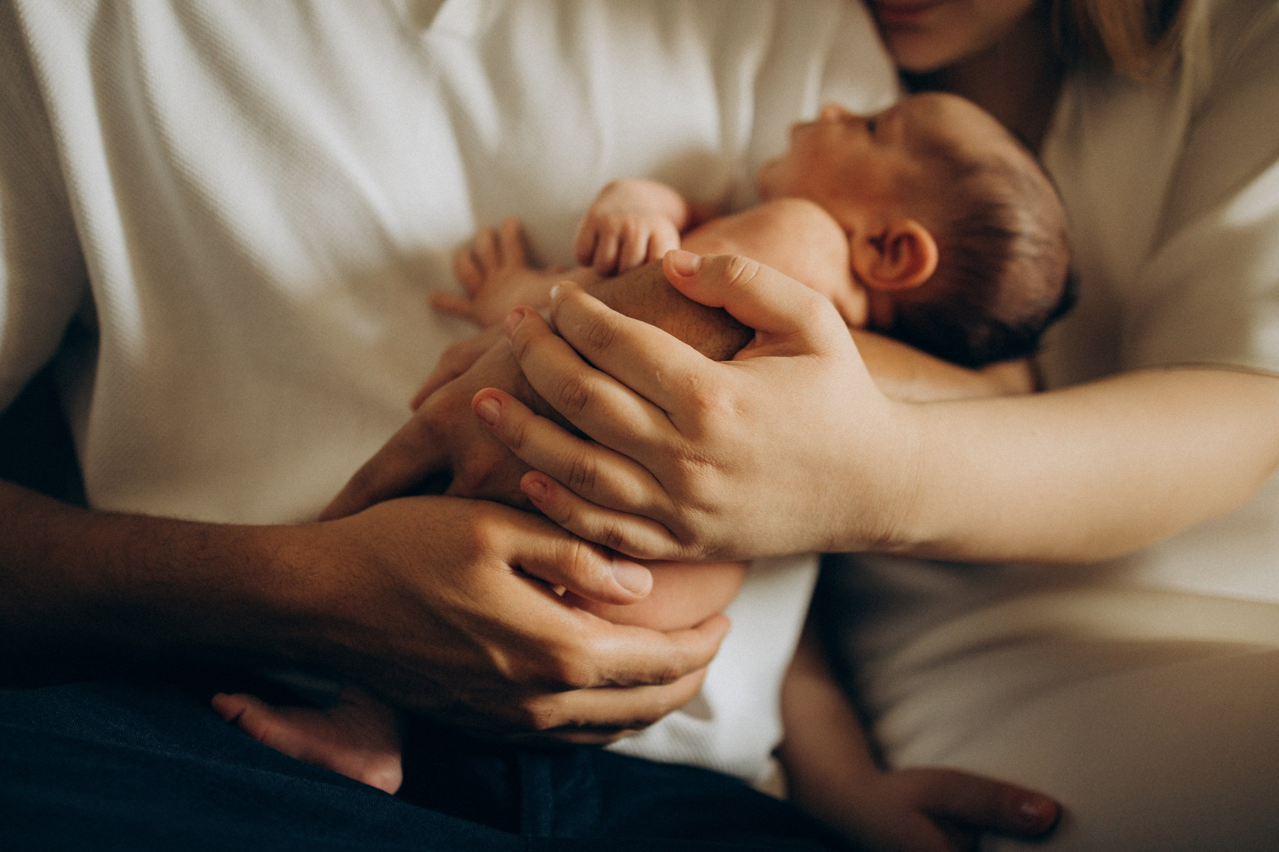 Семейная фотосессия с новорожденным, фотосессия новорожденного, ньюборн, фотосессия ньюборн, ньюборн лайфстайл, фотосессия новорожденного дома