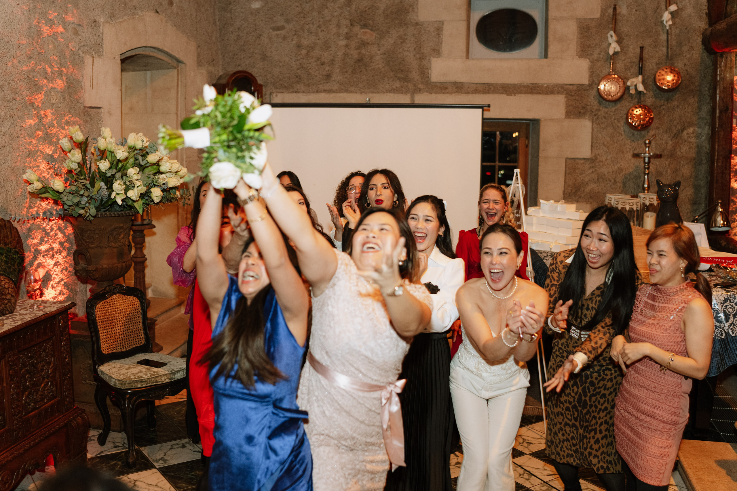 Diana & Quentin | Valleiry, France. Профессиональный свадебный фотограф в Женеве и Швейцарии | Таня Вовчецкая