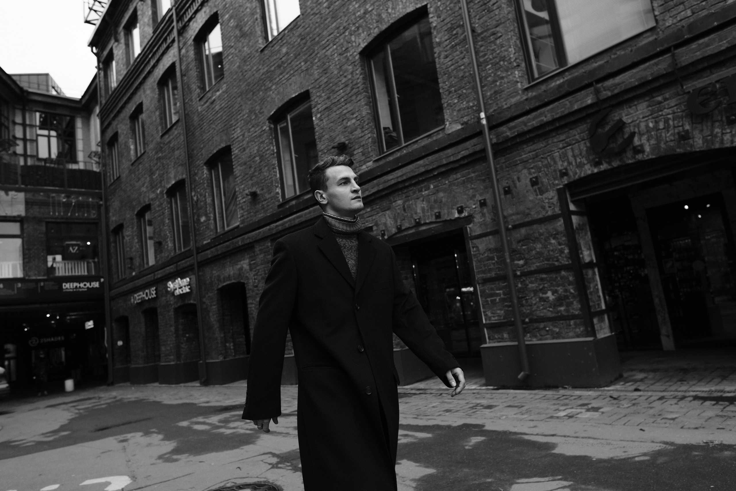 Контент для экспертов. Портретный фотограф в Москве Александр Денисов