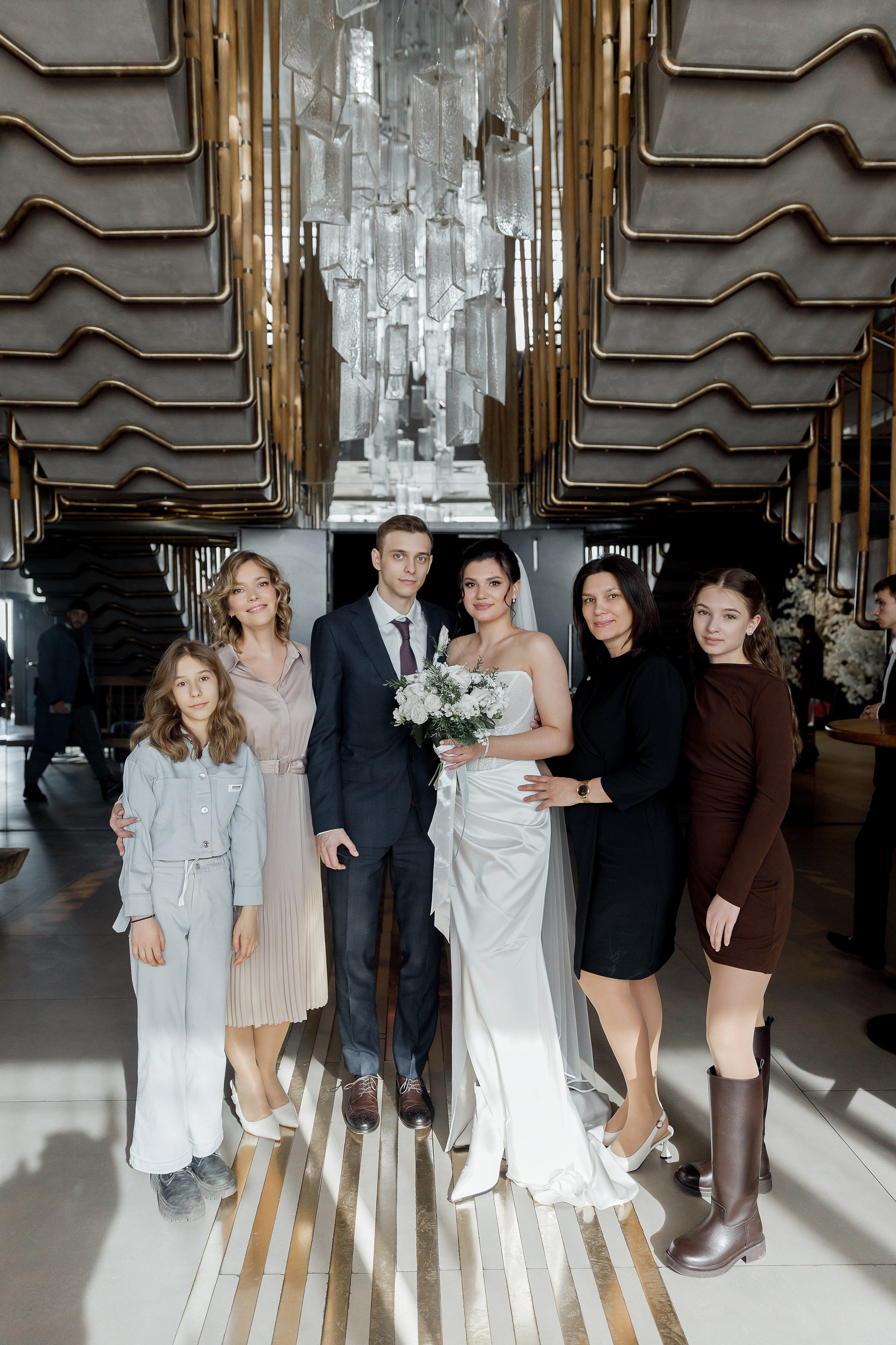 Паша&Настя (роспись Москва-сити Birds). Фотограф в Москве Юлия Хамзина