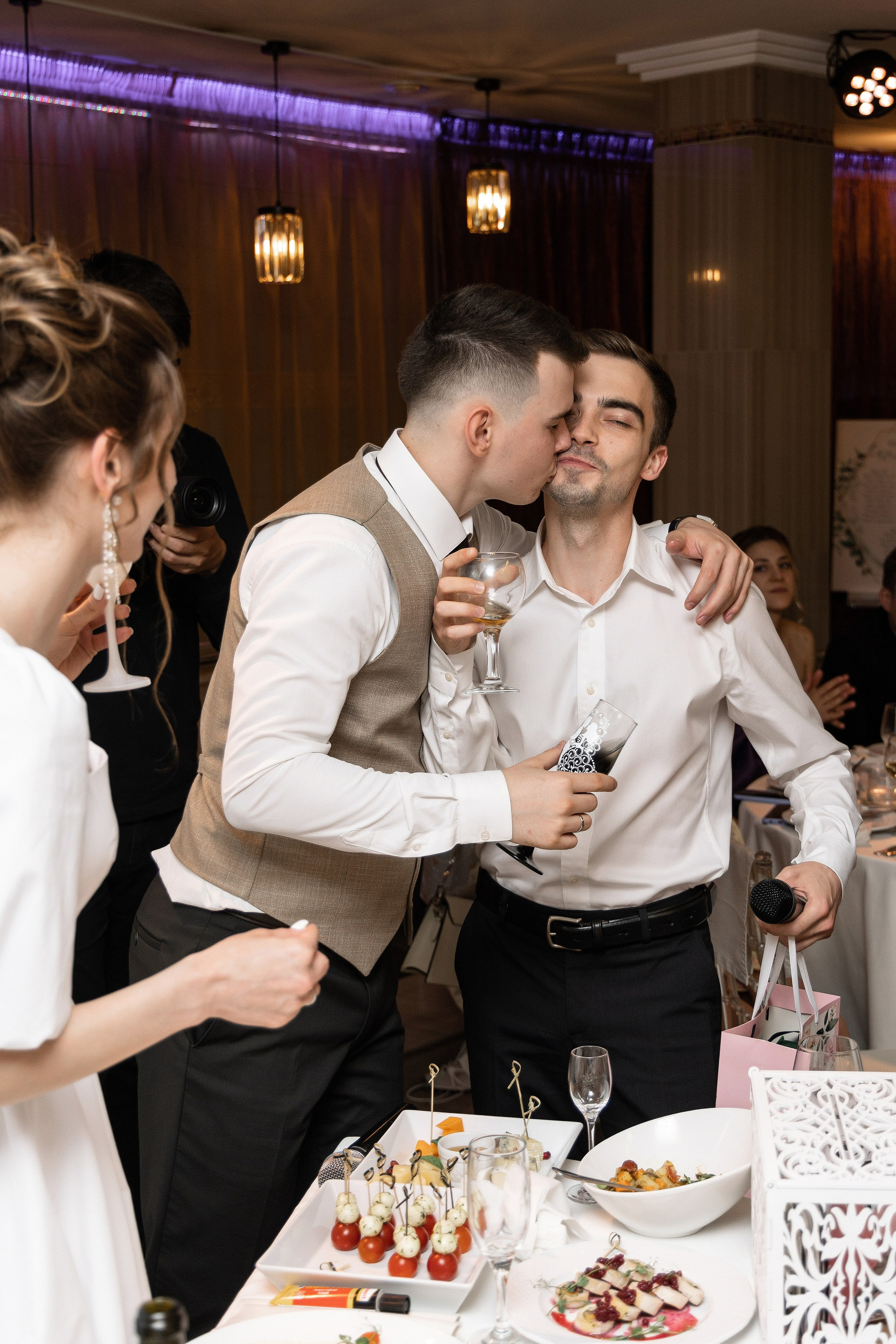 Свадьба в отеле Movenpick. Свадебный фотограф и видеограф в Москве, Виктор Архилюк