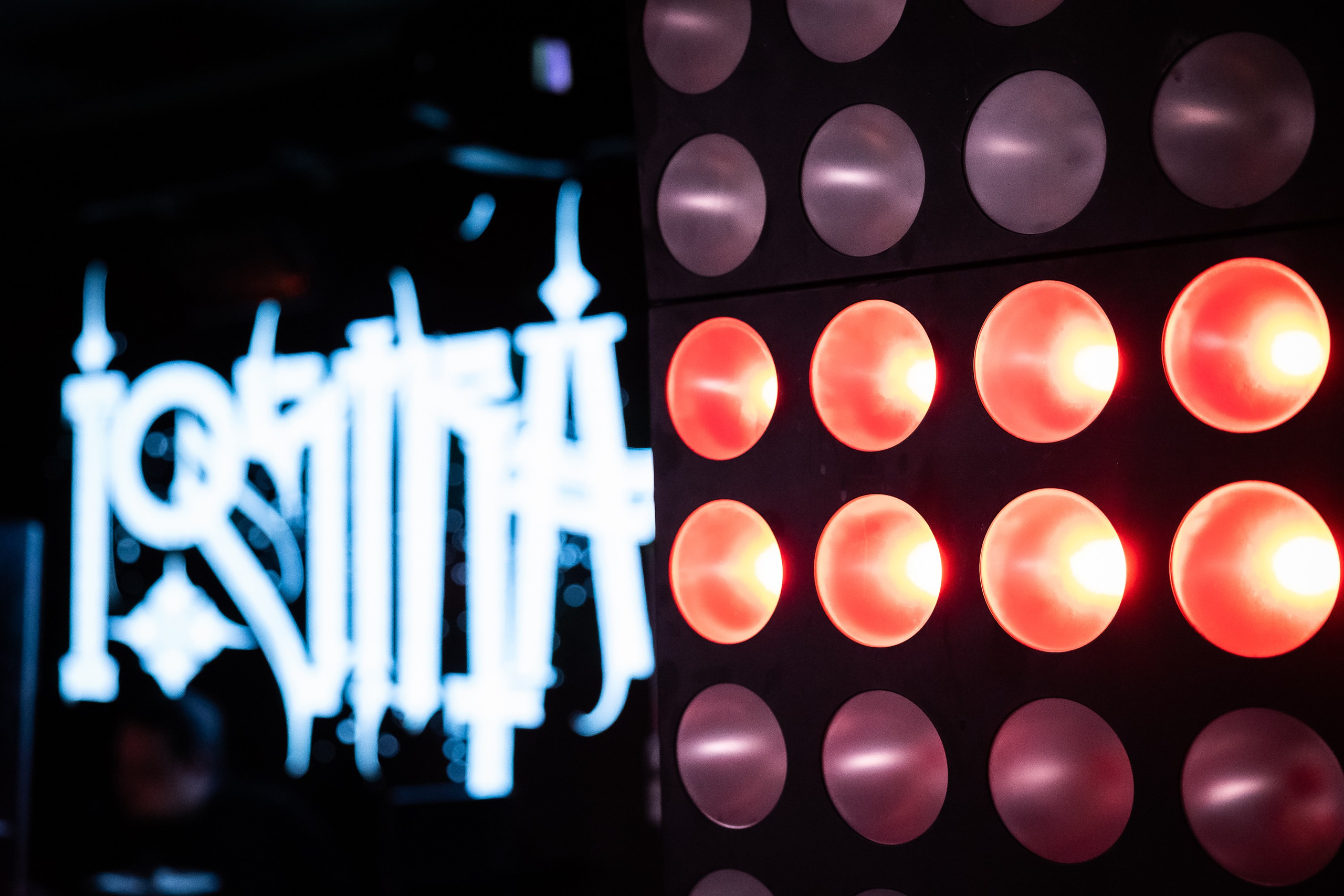 Концерт альтернатив метал группы iOSTRA в «Music bar Мумий Тролль» Москва. Фотограф Владимир Охрименко