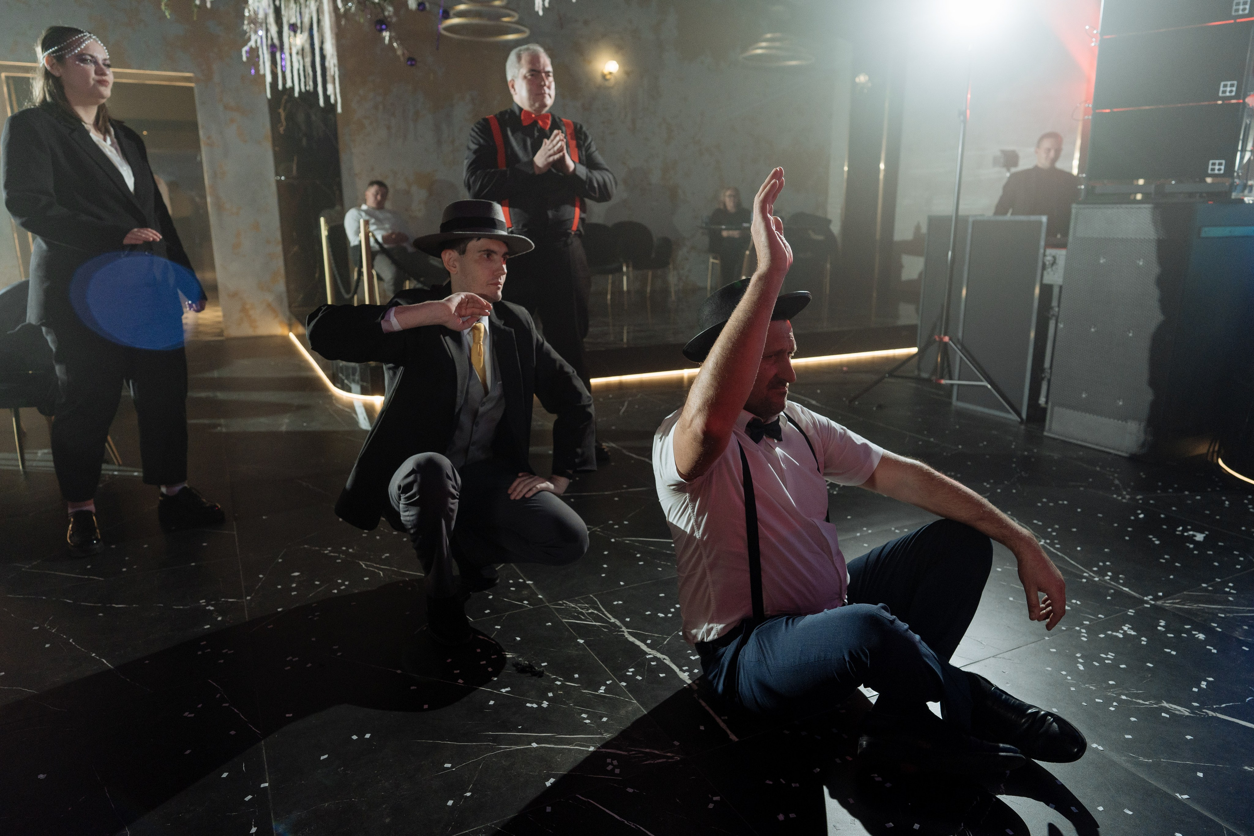 Альбион Тур