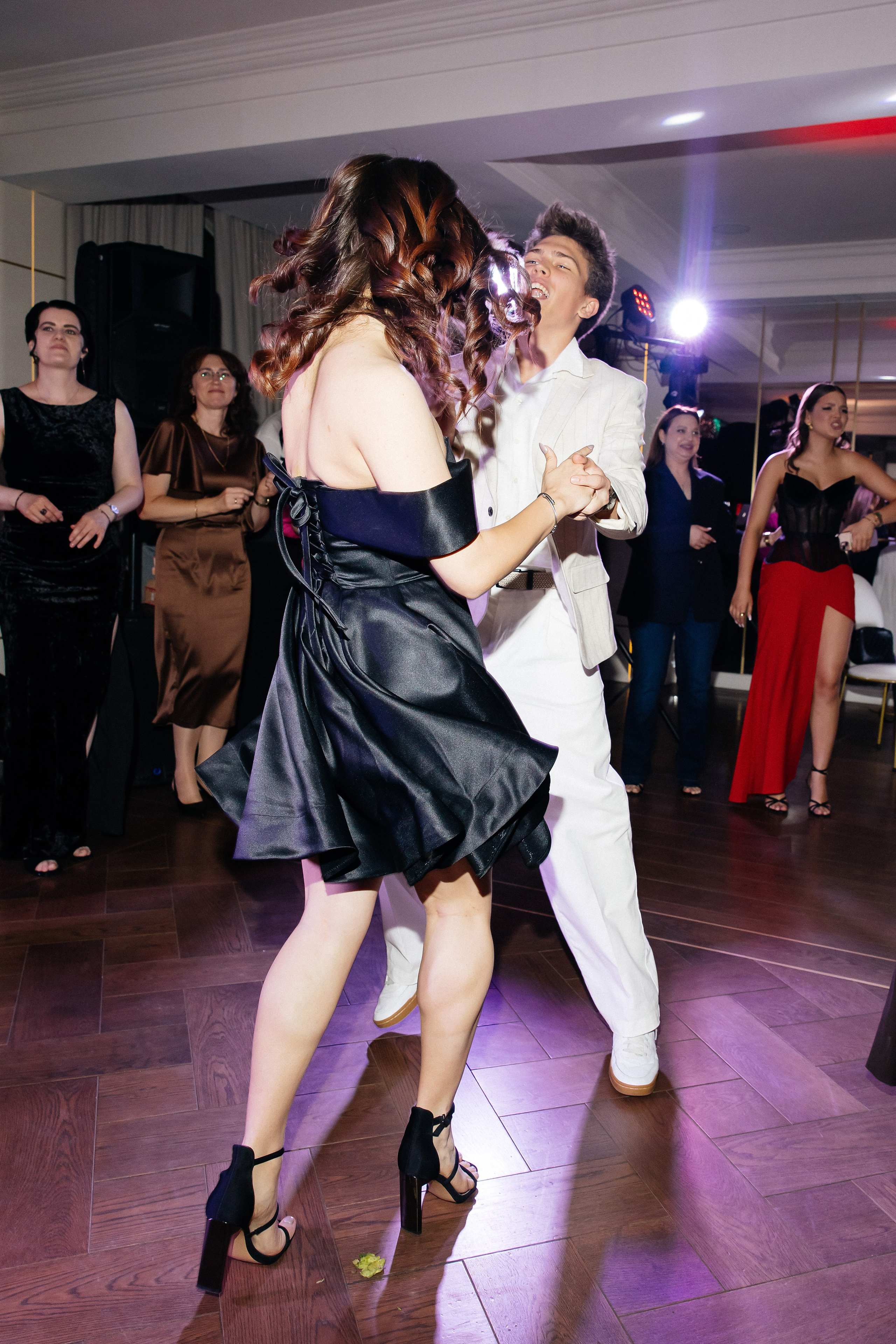 11 класс ШК.100. Фотограф и Видеограф в Краснодаре Юлия Солодченко