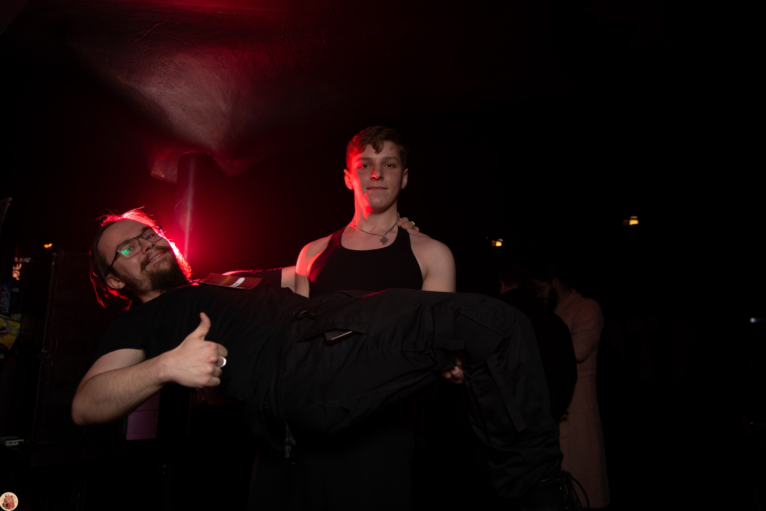 CatoonParty: Tokyo rave. Пруд Капибарки