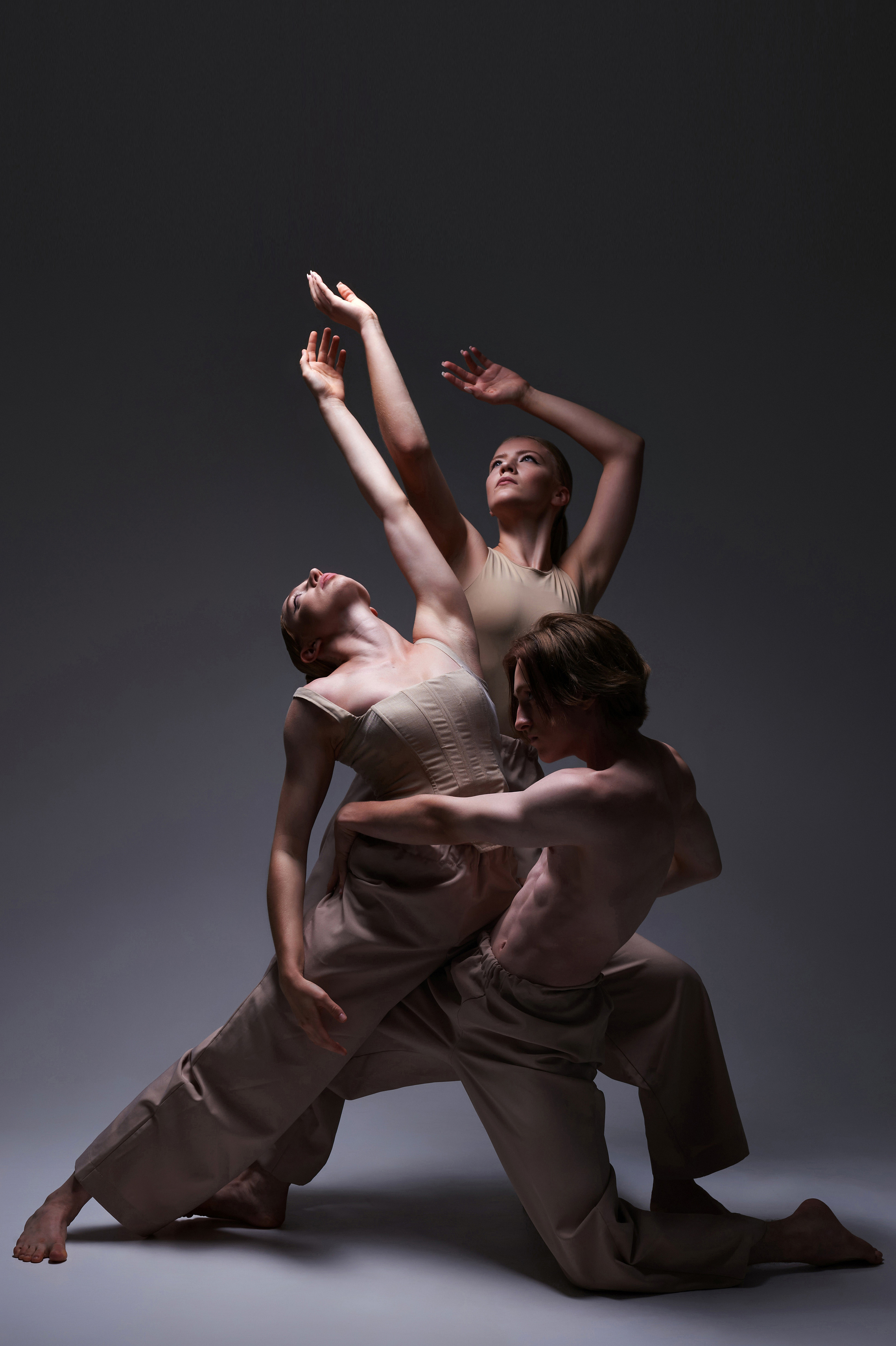 Фотограф Краснодар Арт Фешн. Портретный, семейный и beauty фотограф в Краснодаре Артемий Сметанин