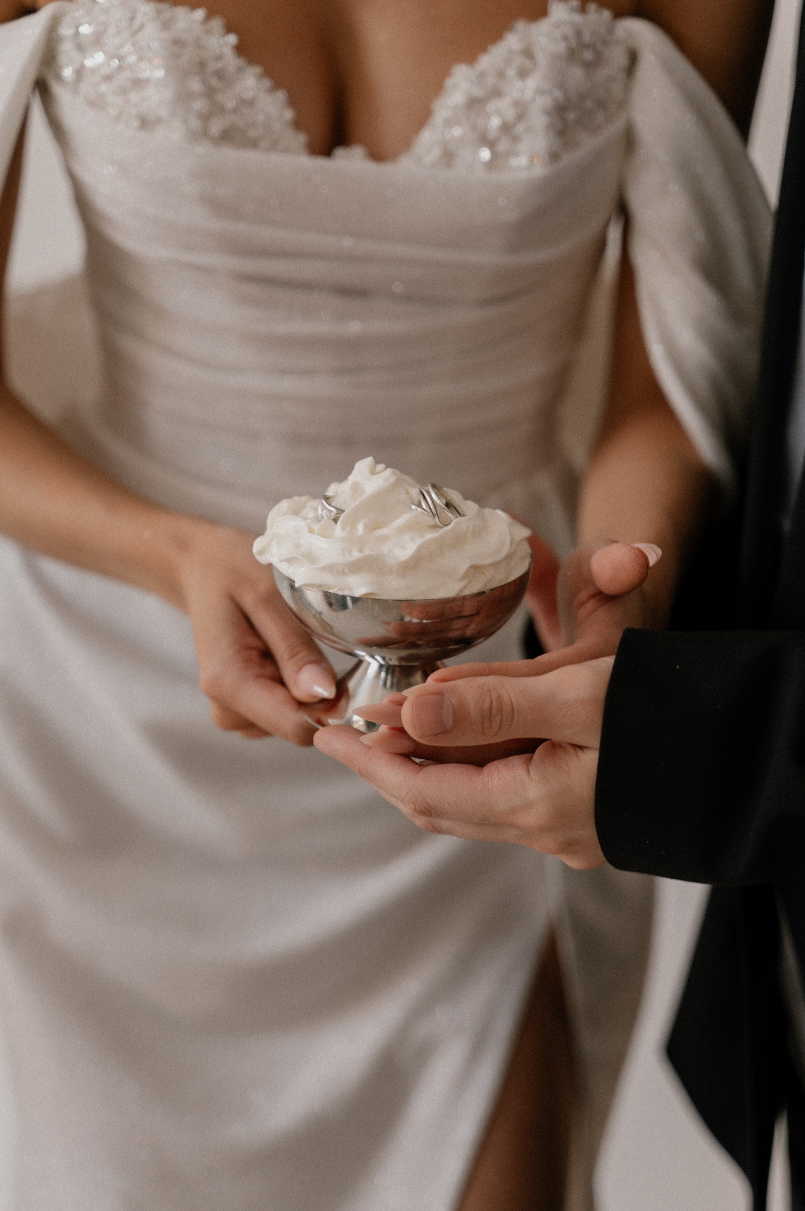 Утро жениха и невесты и съемка в студии. Свадебный и семейный фотограф Пенза Анастасия Артюшкина