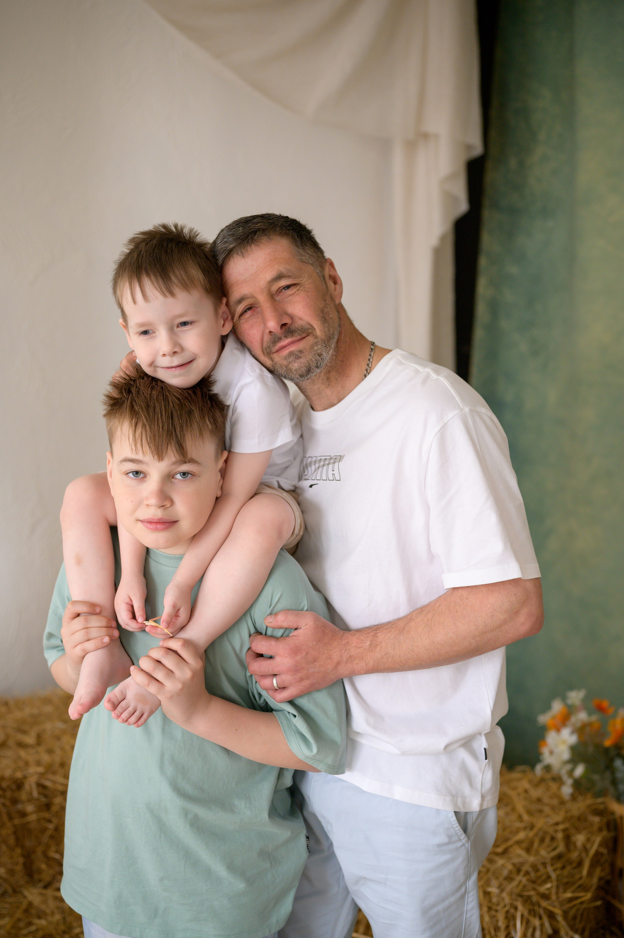 Фотостудия «Рояль» зал «Графика». Фотограф новорожденных, семейный детский в Тюмени Татьяна Морозова