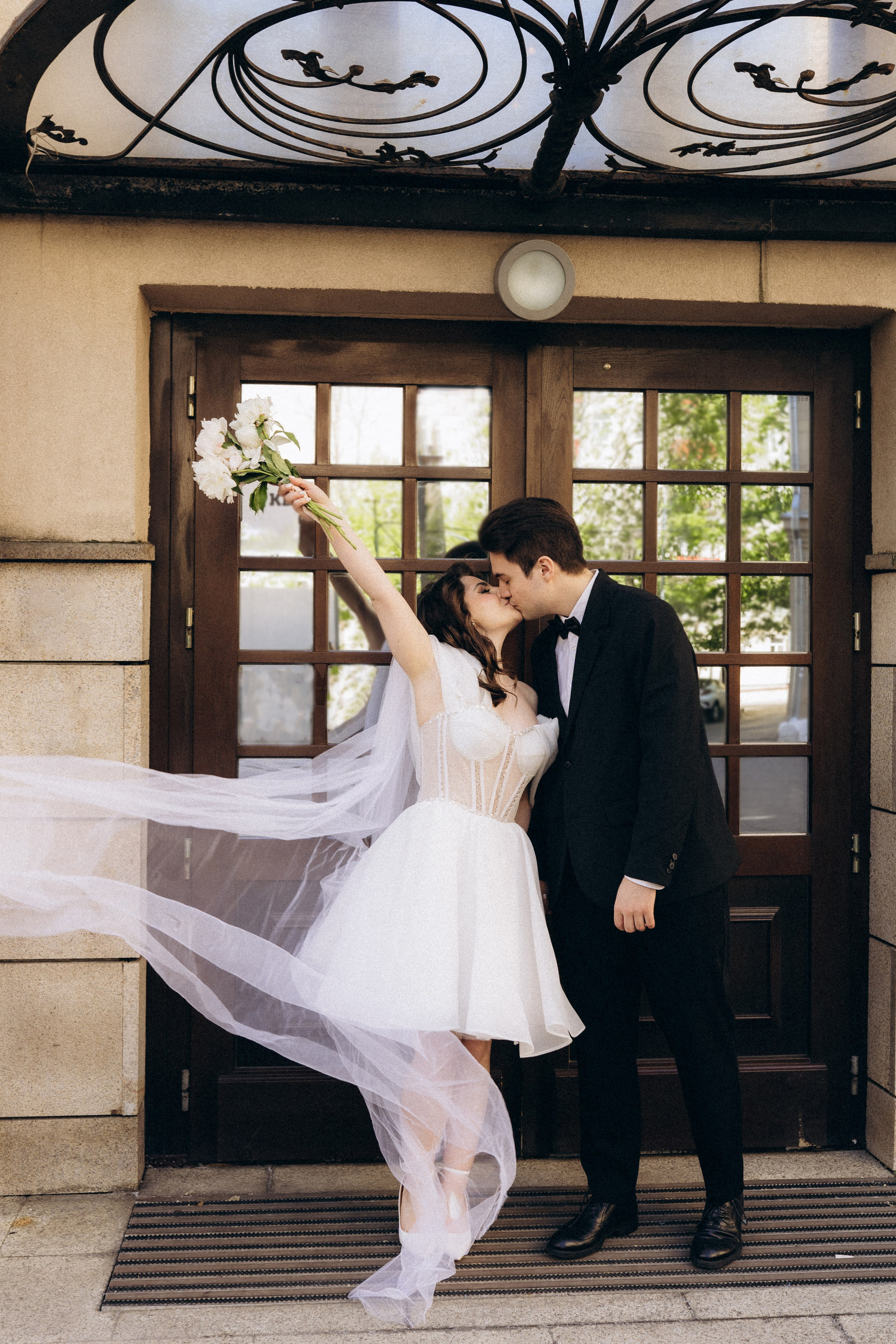 Свадебная фотопрогулка в Москве по центру города. Свадебный фотограф в Москве Анна Полушина