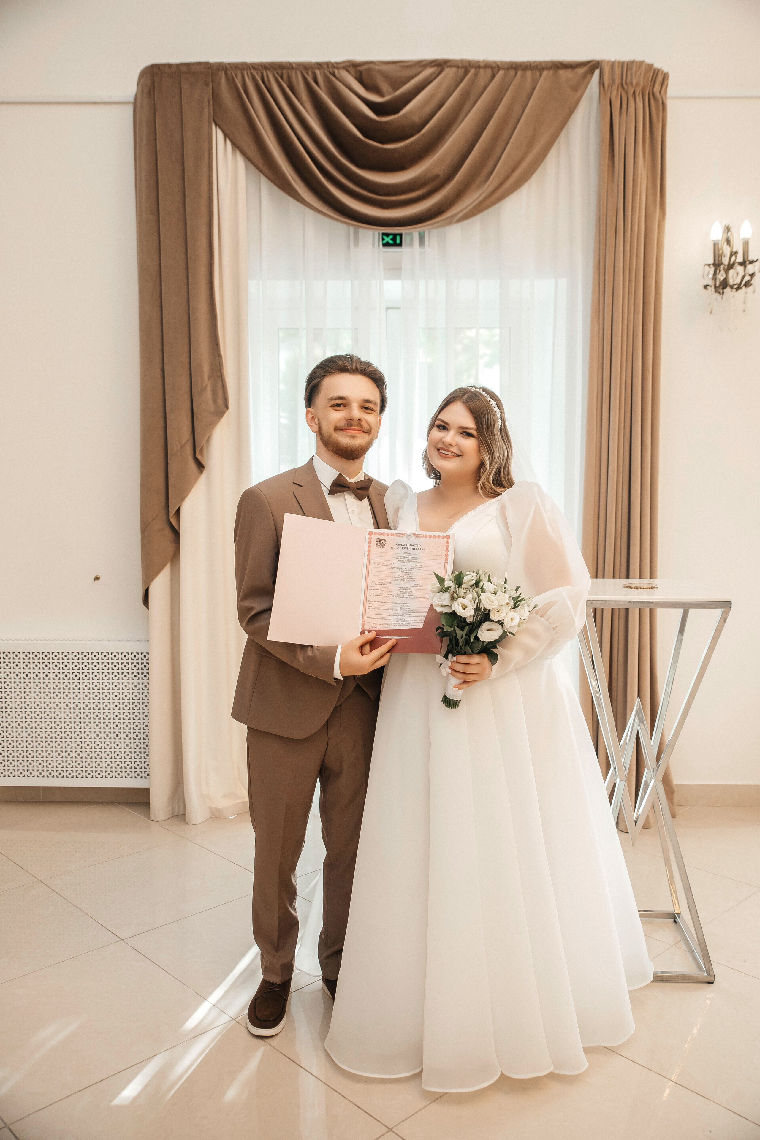 Свадебная фотосессия ВДНХ. Свадебный и семейный фотограф в Москве