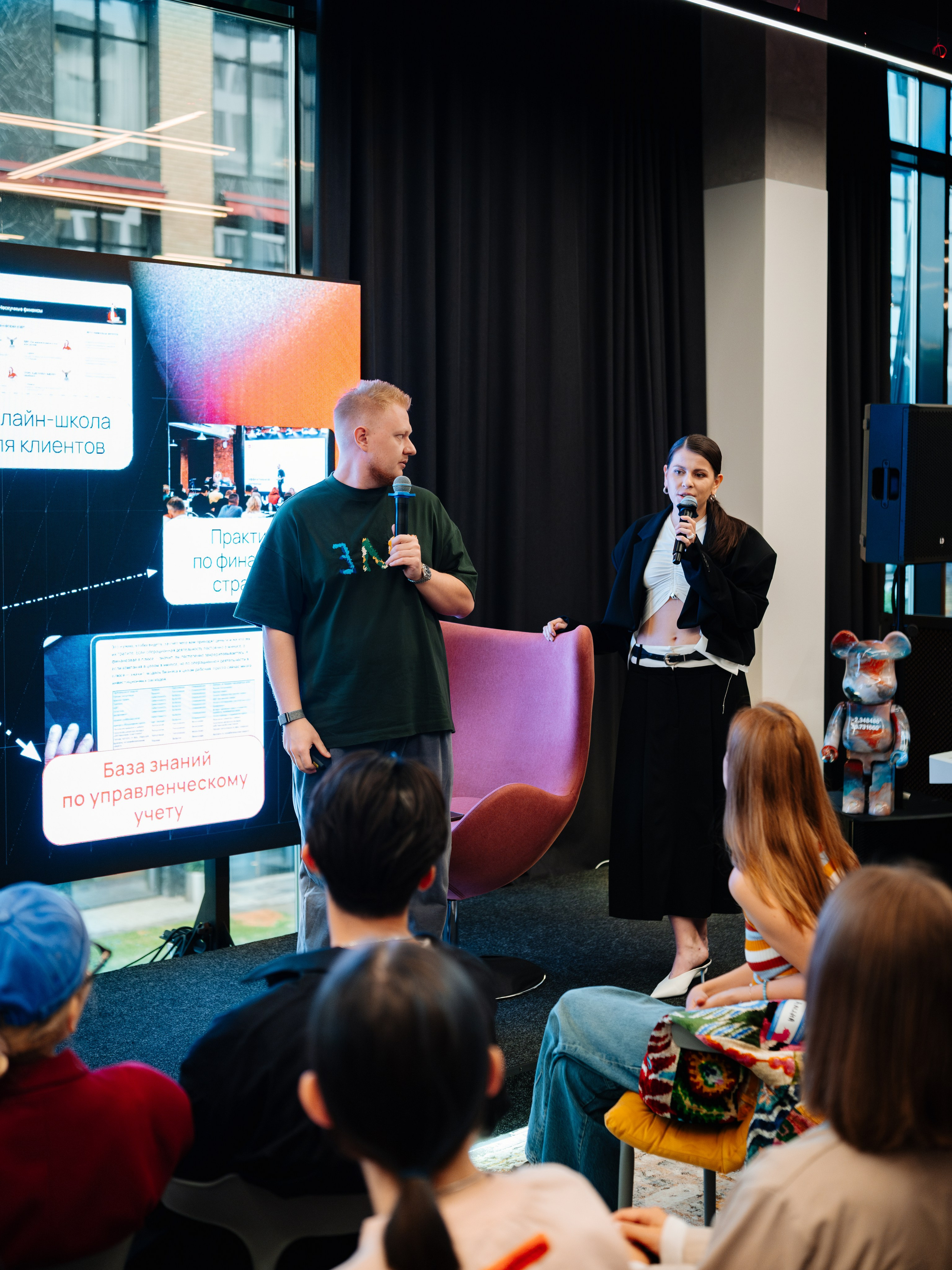 Нескучные финансы х Изионисты. Репортажный и портретный фотограф в Москве Илья Спиридонов